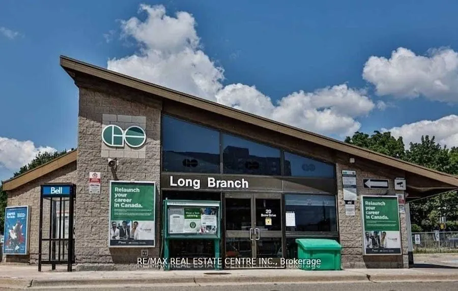 3621 Lakeshore Boulevard, #504