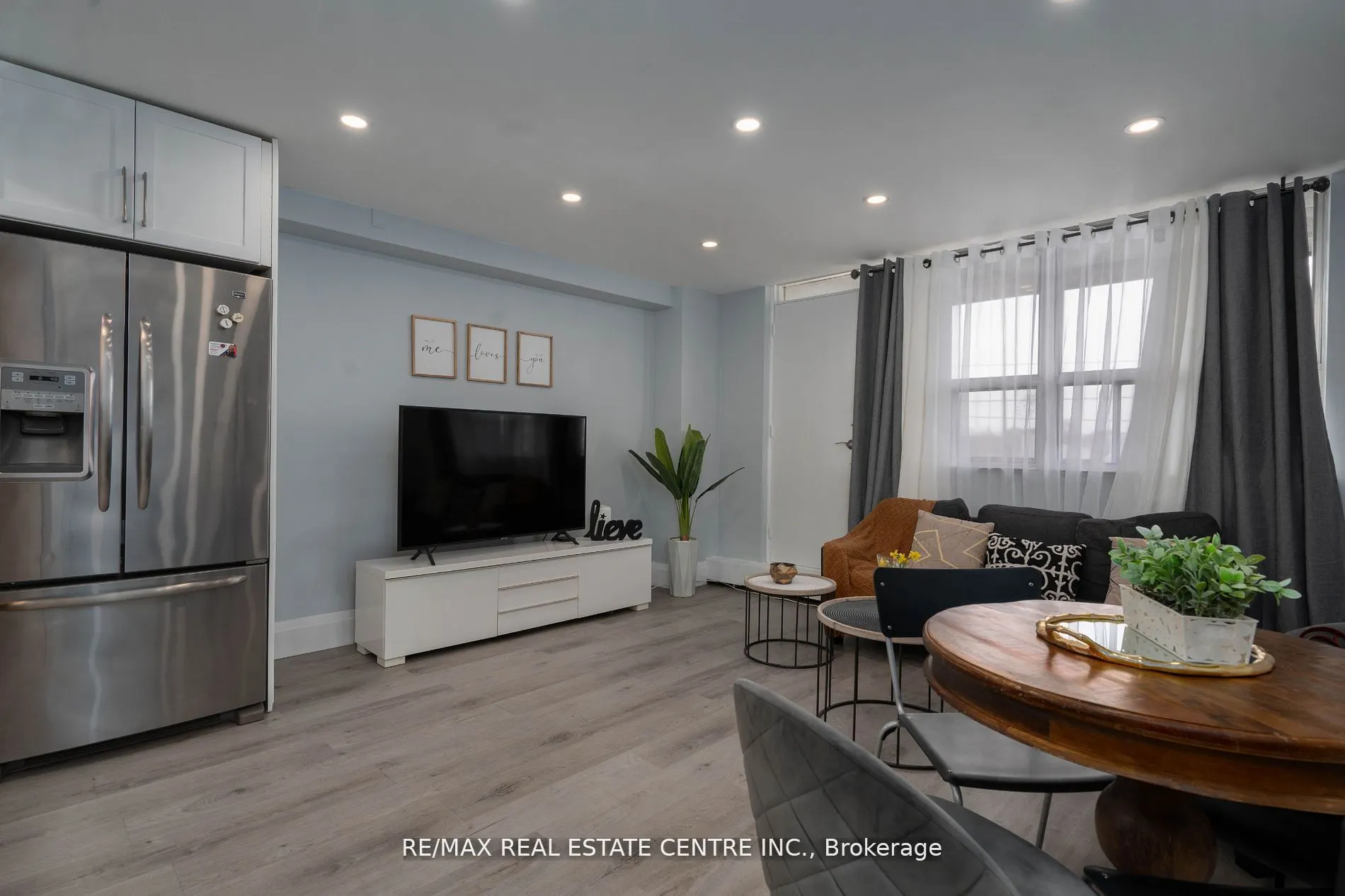 3621 Lakeshore Boulevard, #504