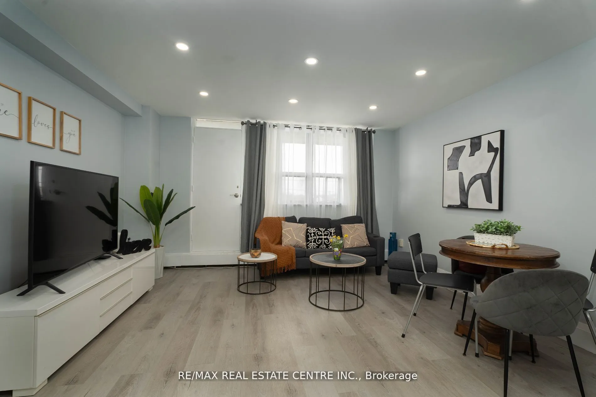 3621 Lakeshore Boulevard, #504