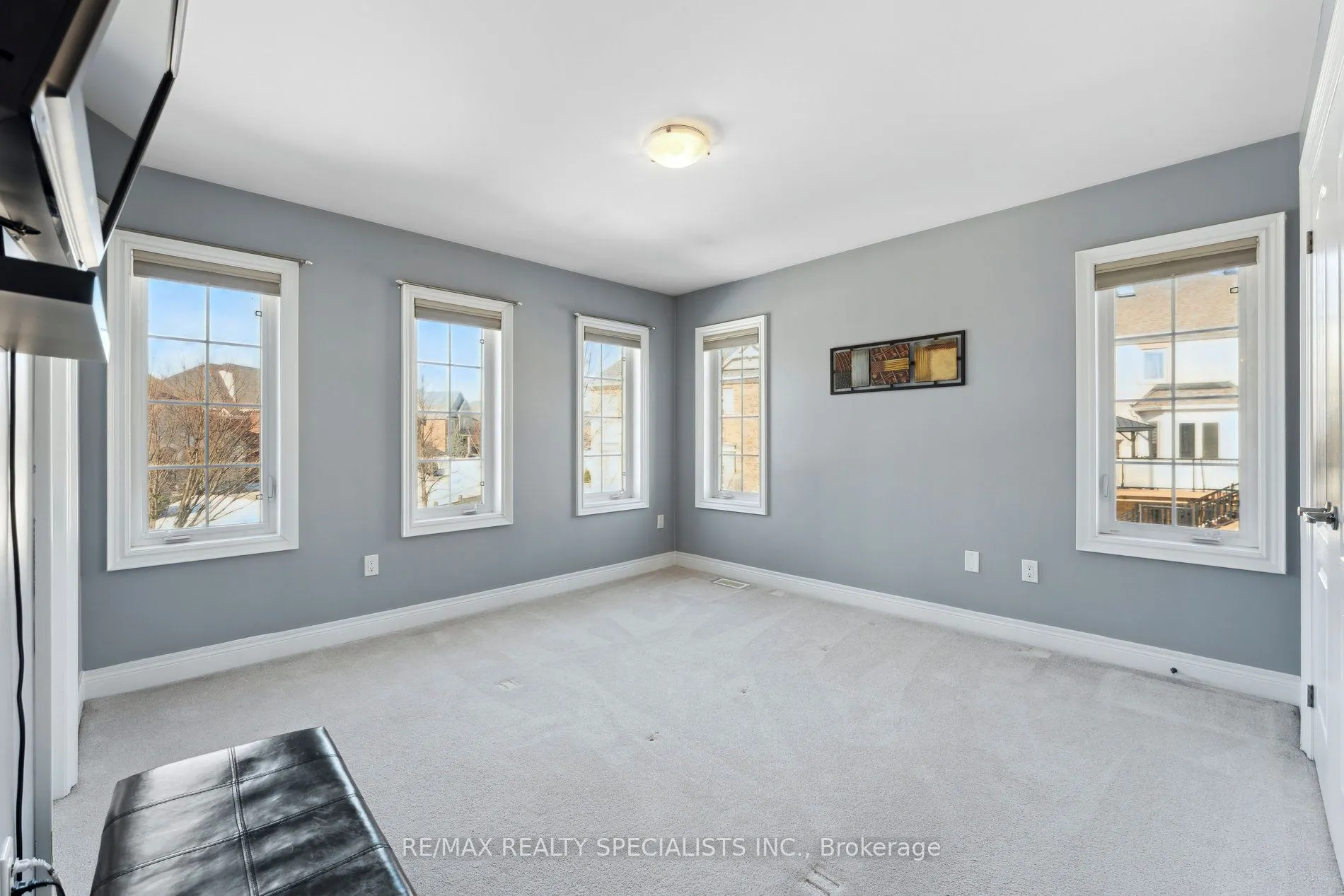 9 Flanders Road