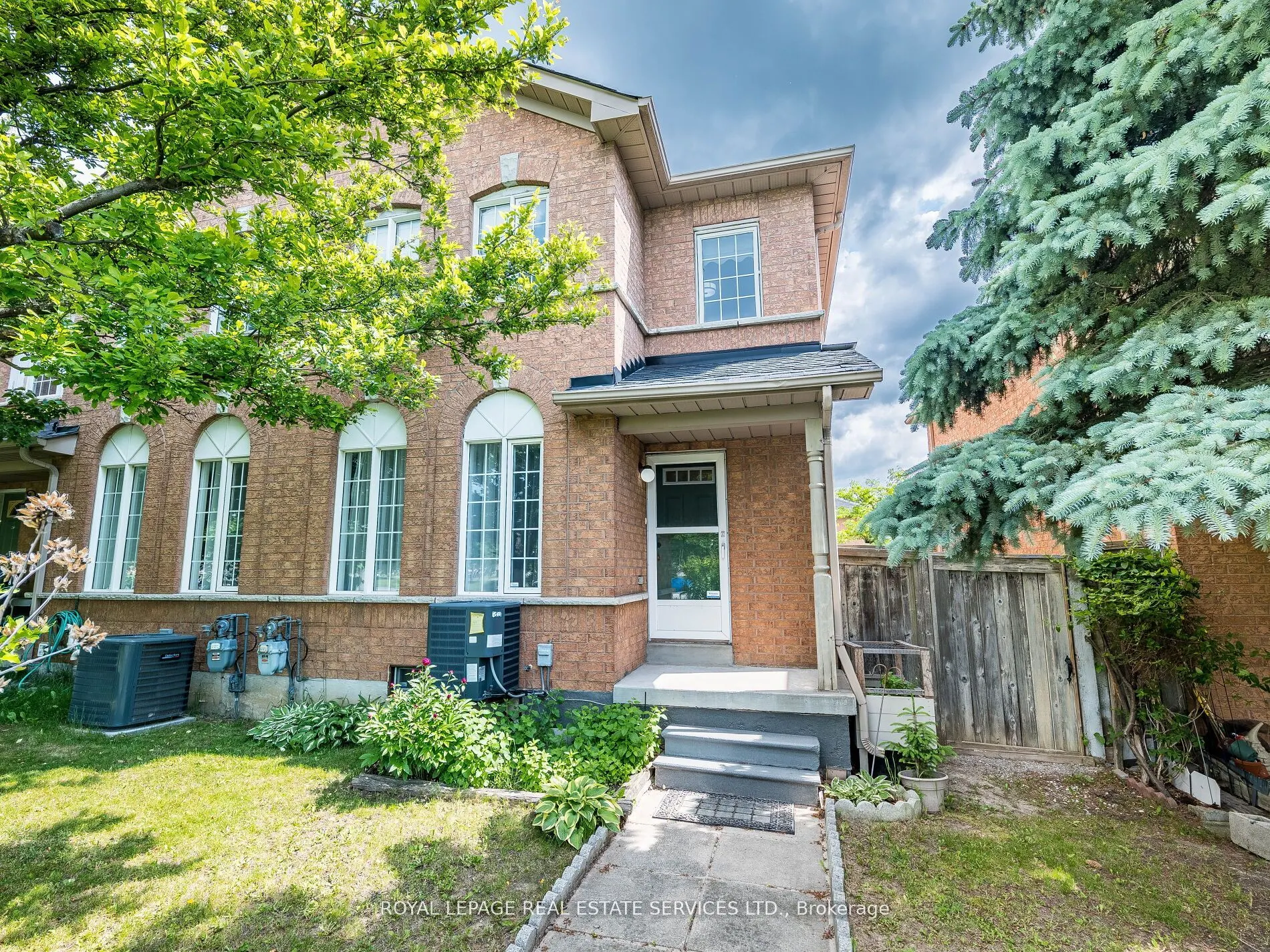57 Brickyard Way, #60
