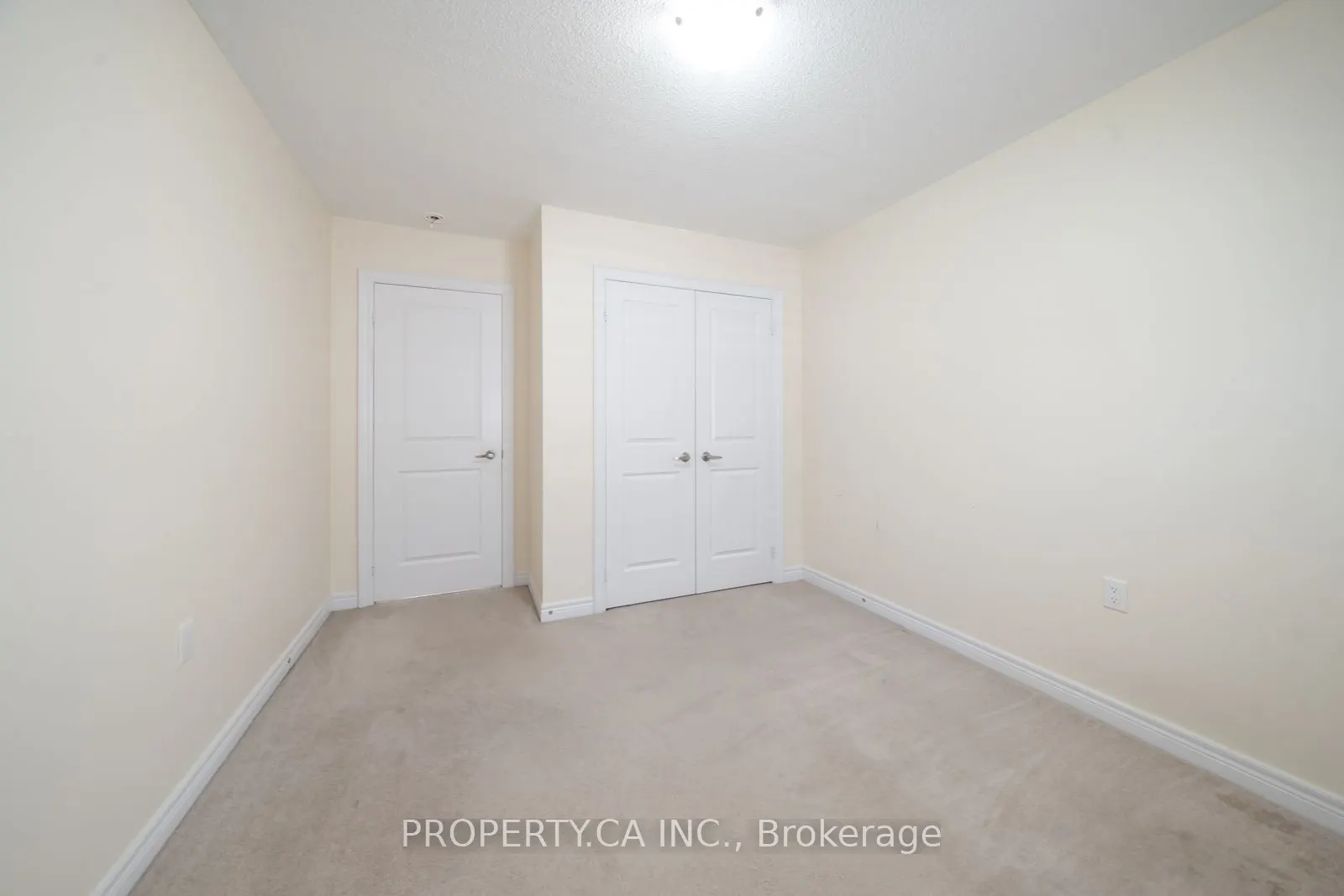7 Forsyth Crescent