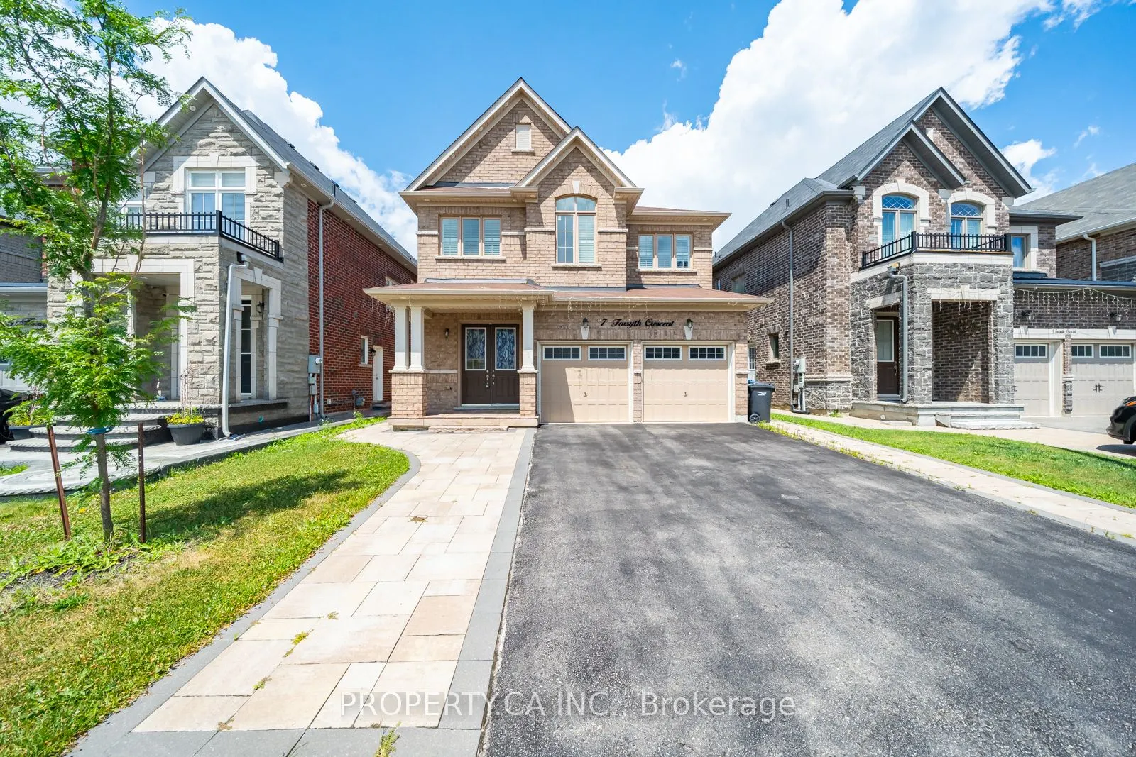 7 Forsyth Crescent