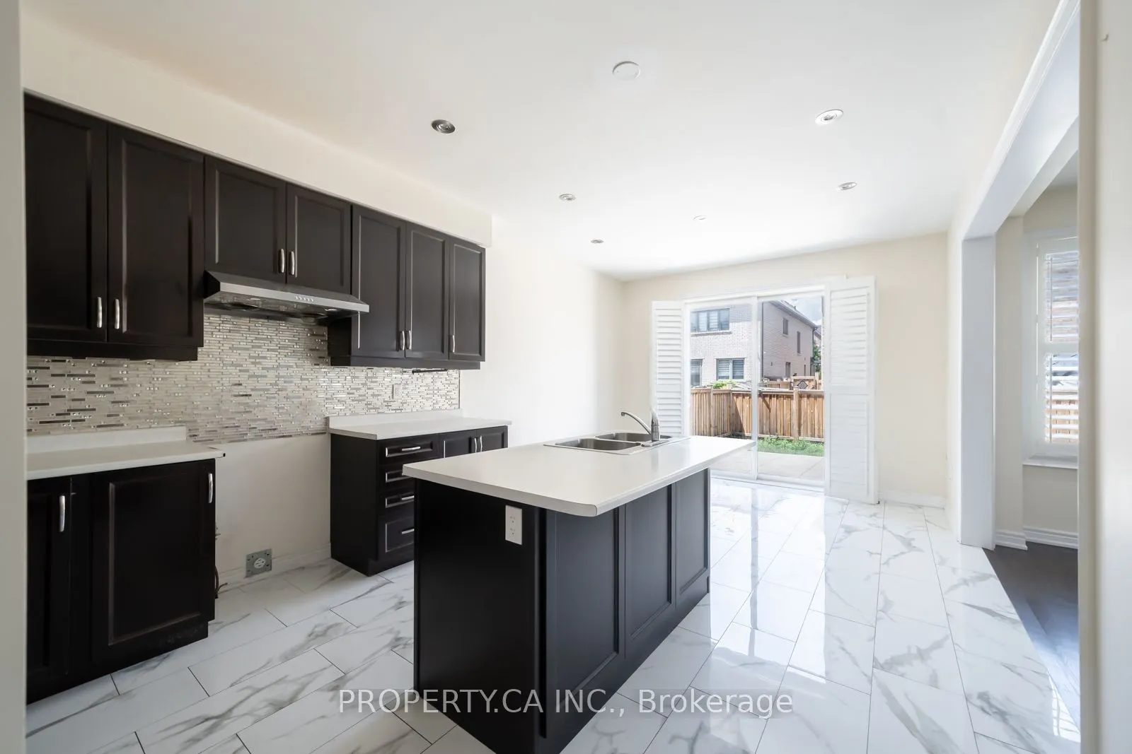 7 Forsyth Crescent