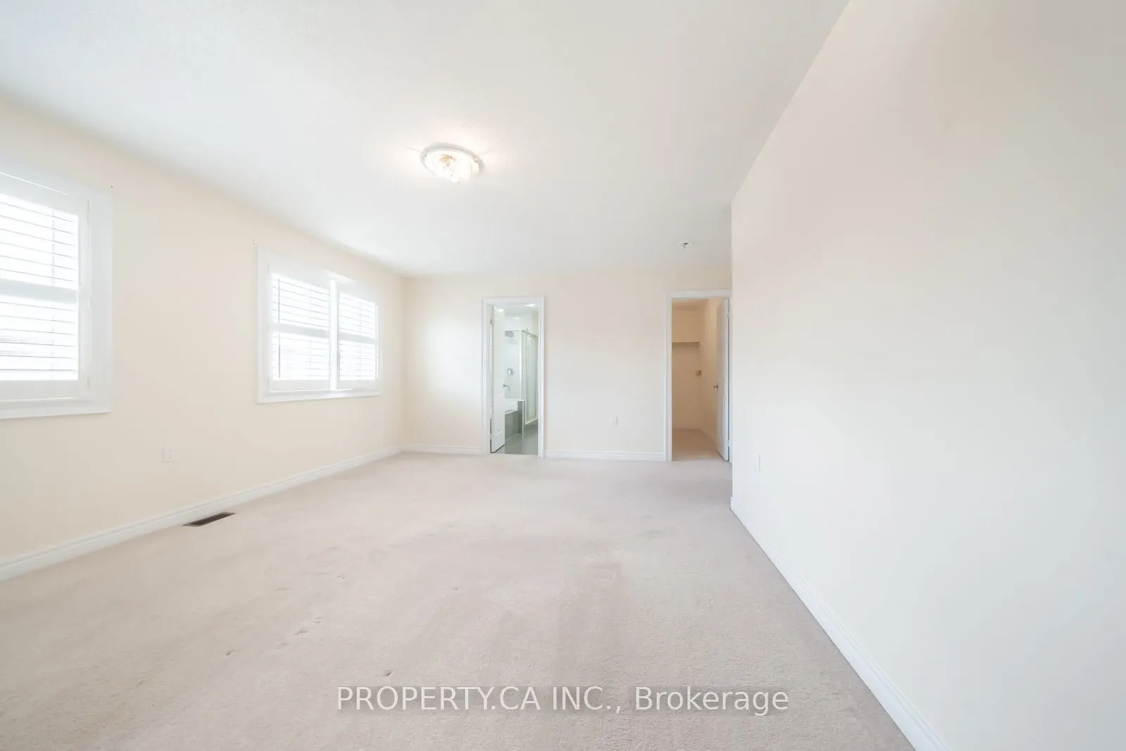 7 Forsyth Crescent