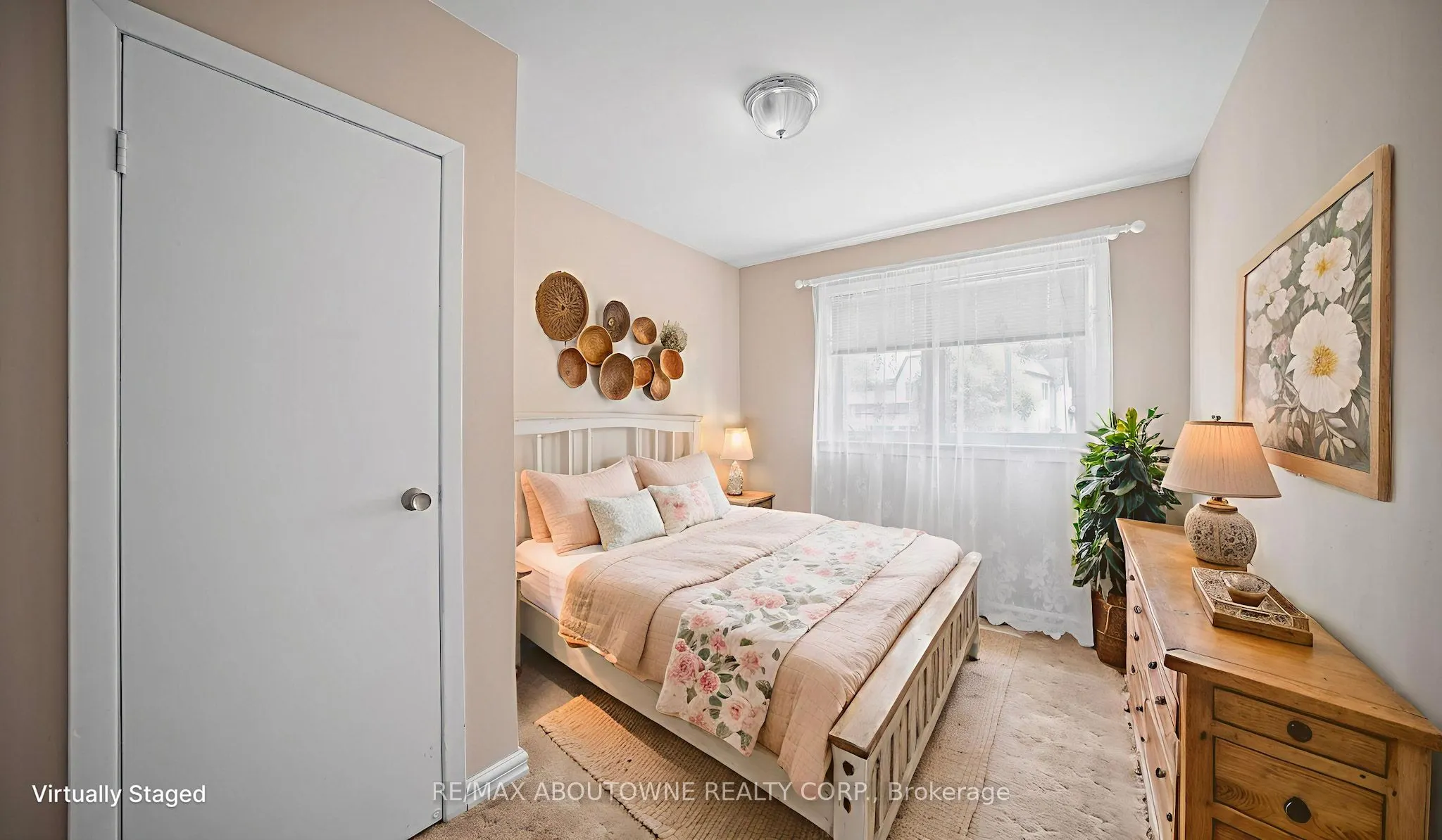 517 Pinegrove Road
