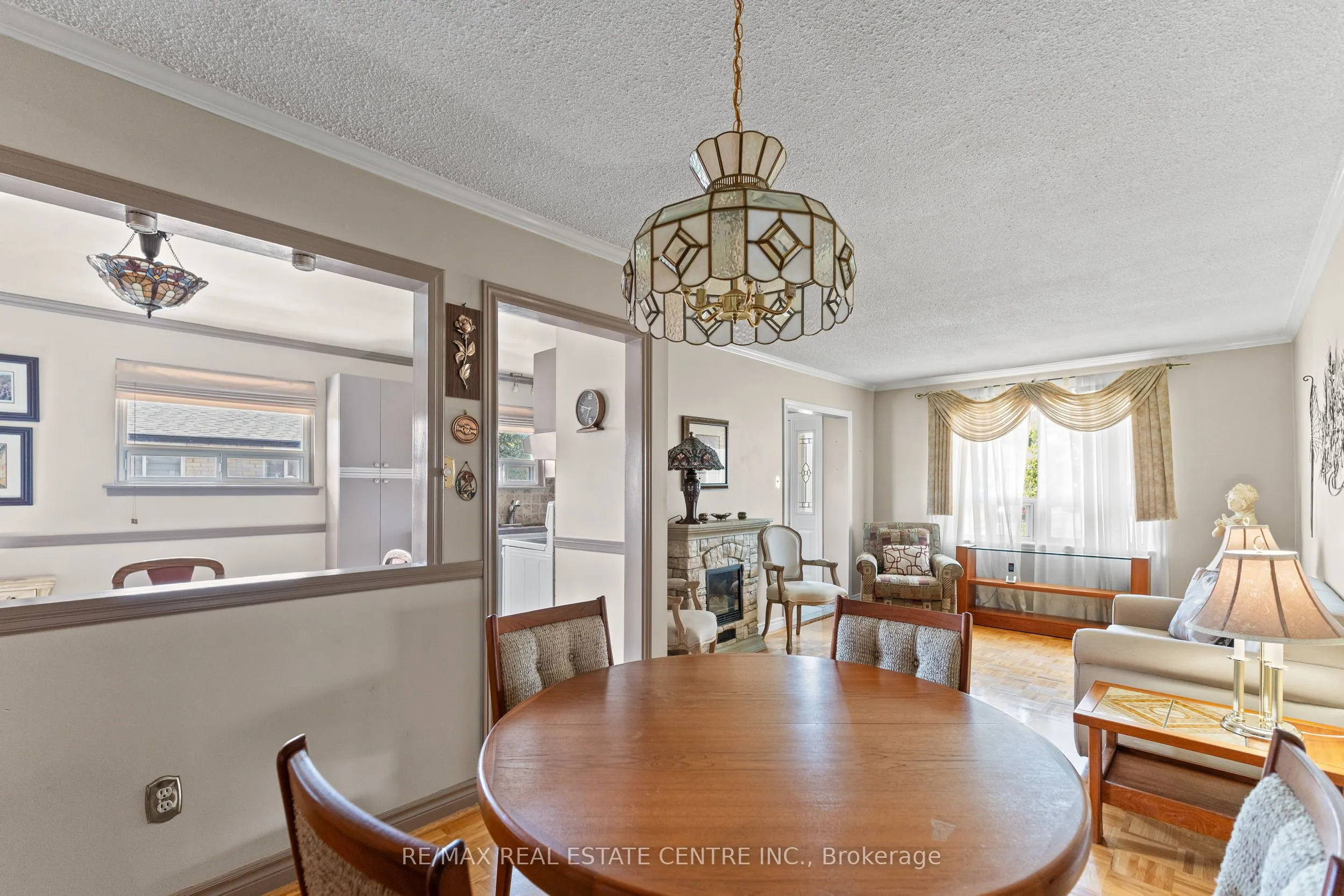 48 Marblehead Crescent