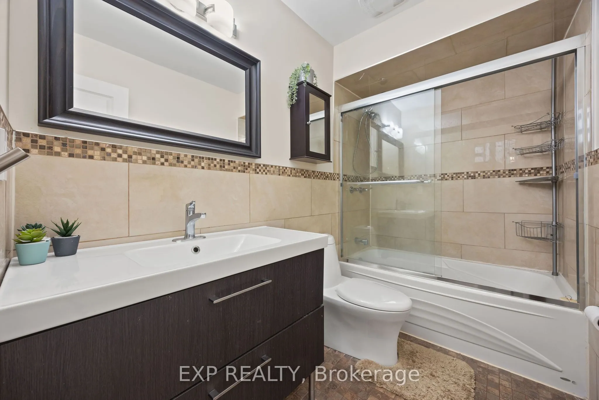 1250 Marlborough Court, #28