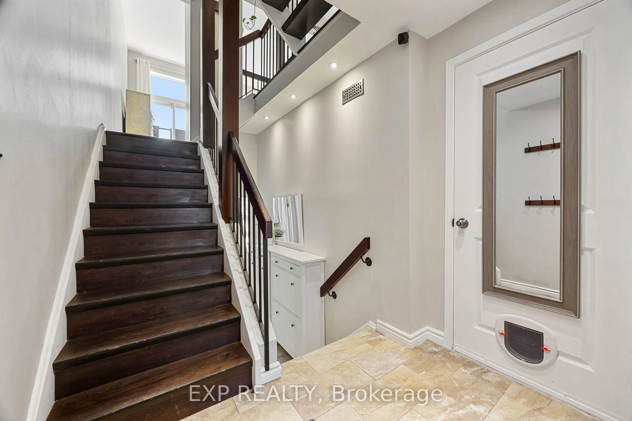 1250 Marlborough Court, #28