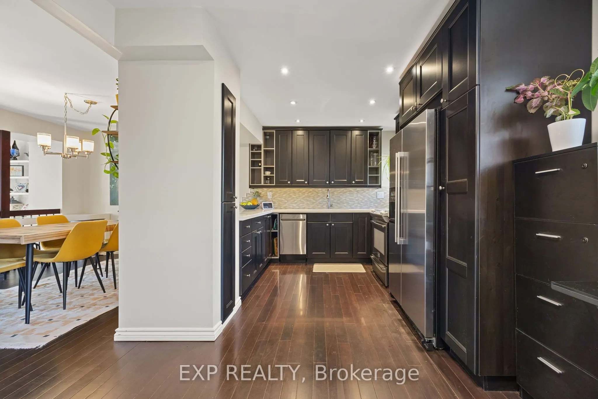 1250 Marlborough Court, #28