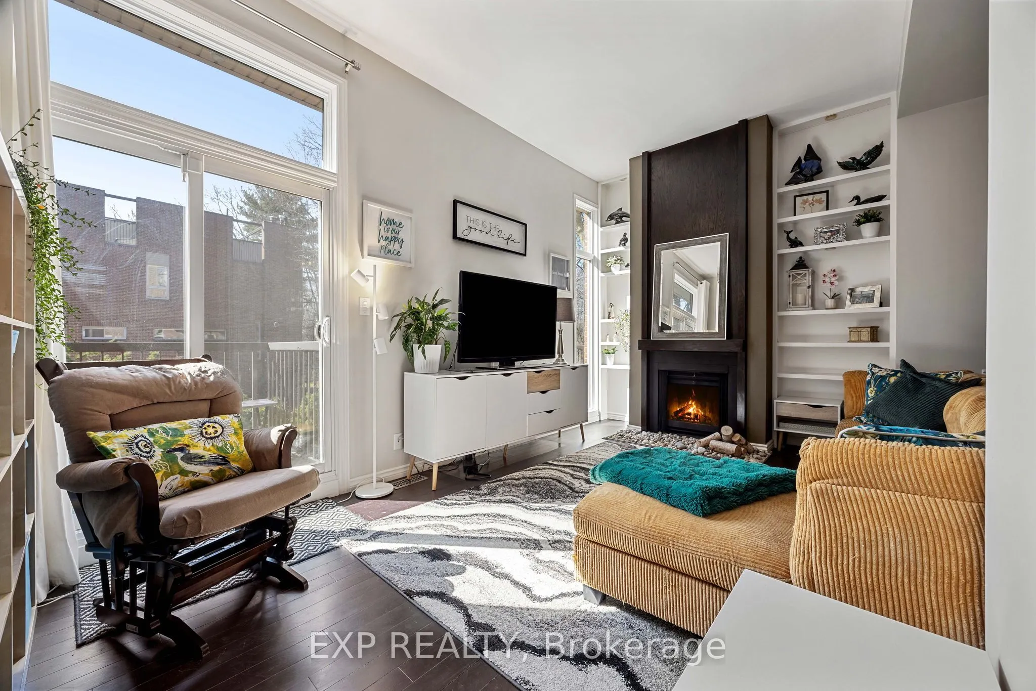 1250 Marlborough Court, #28
