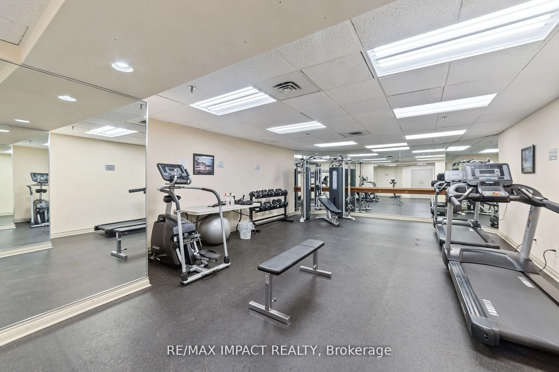 234 Albion Road, #1809