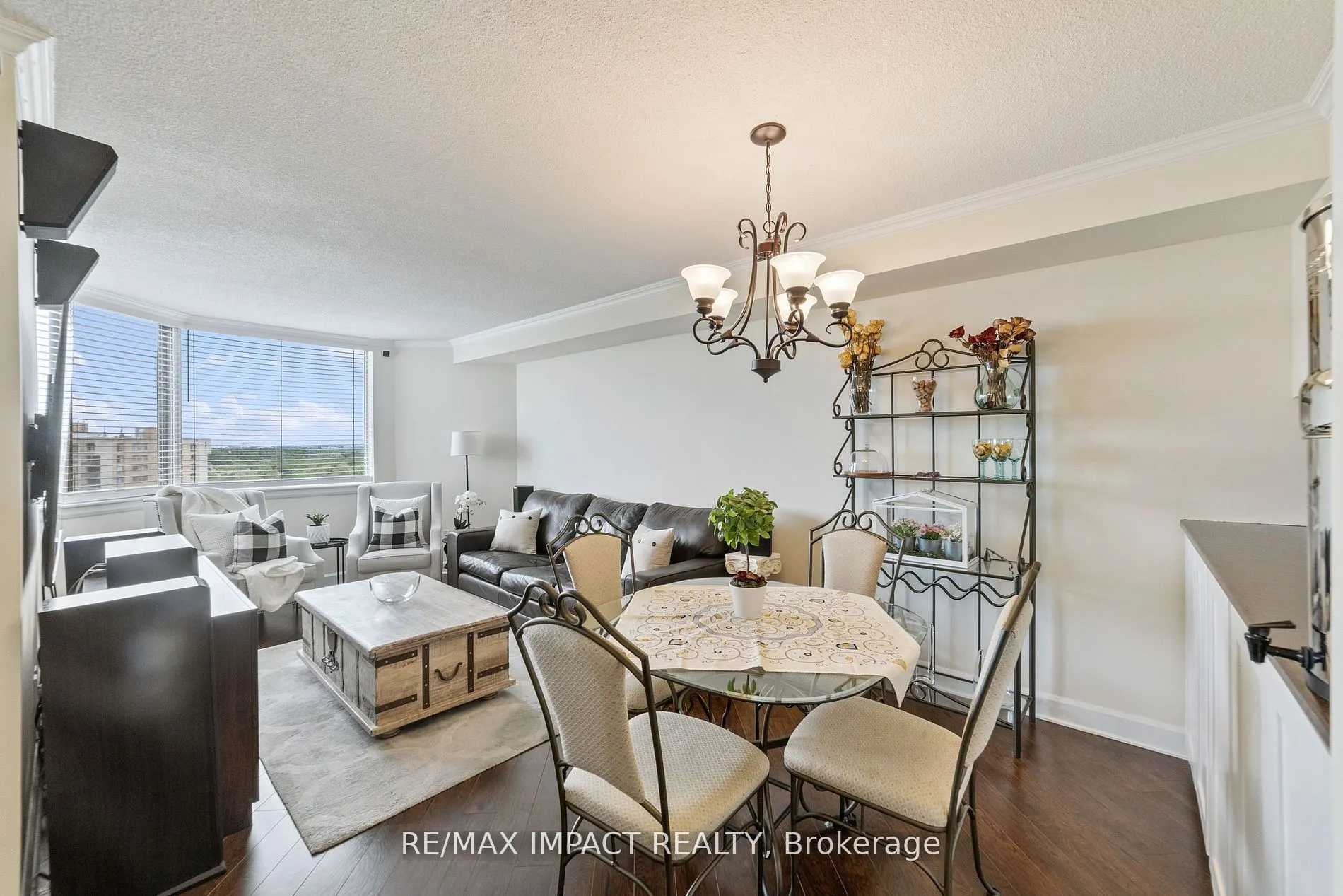234 Albion Road, #1809