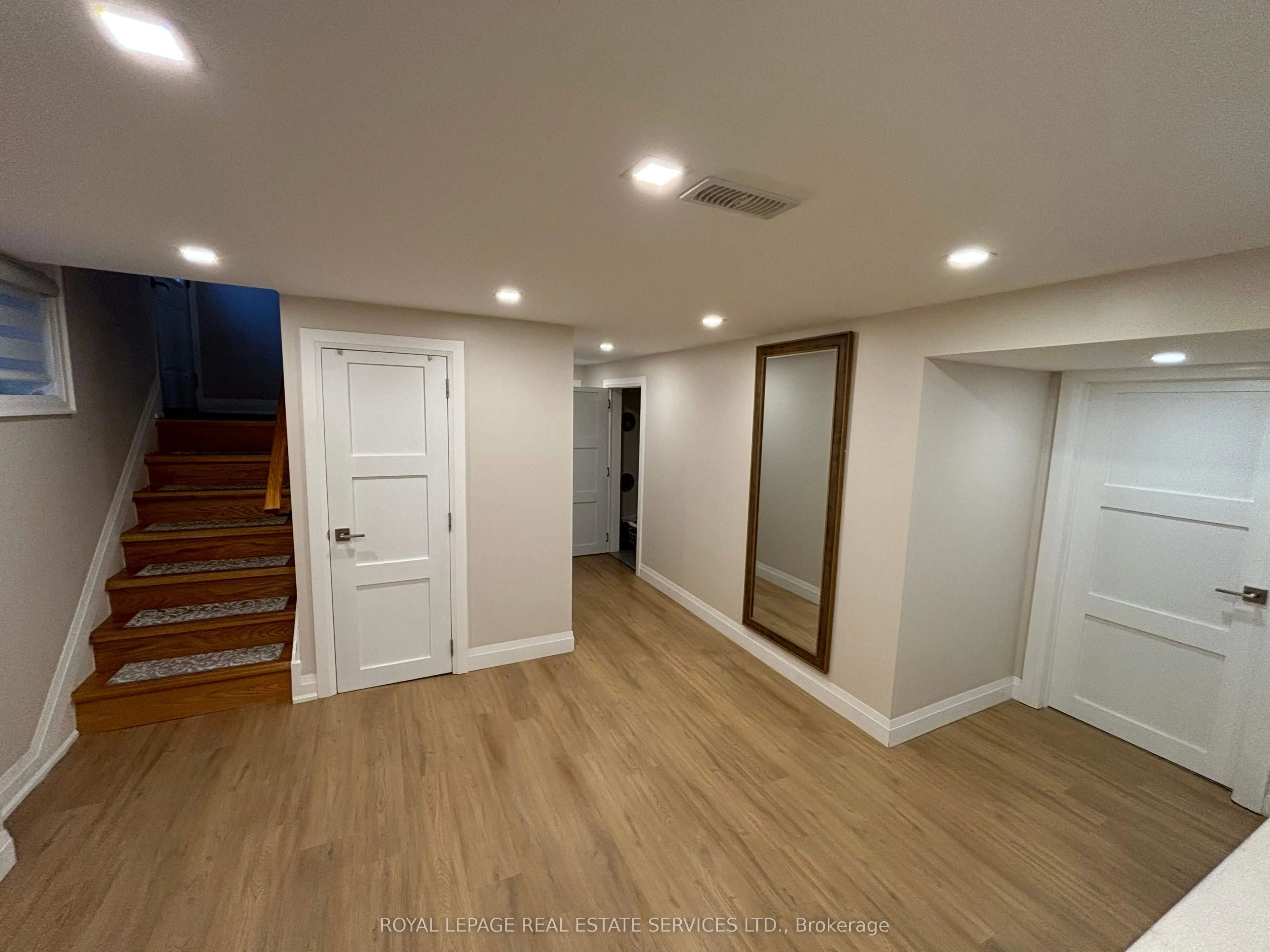 12 Warlingham Court