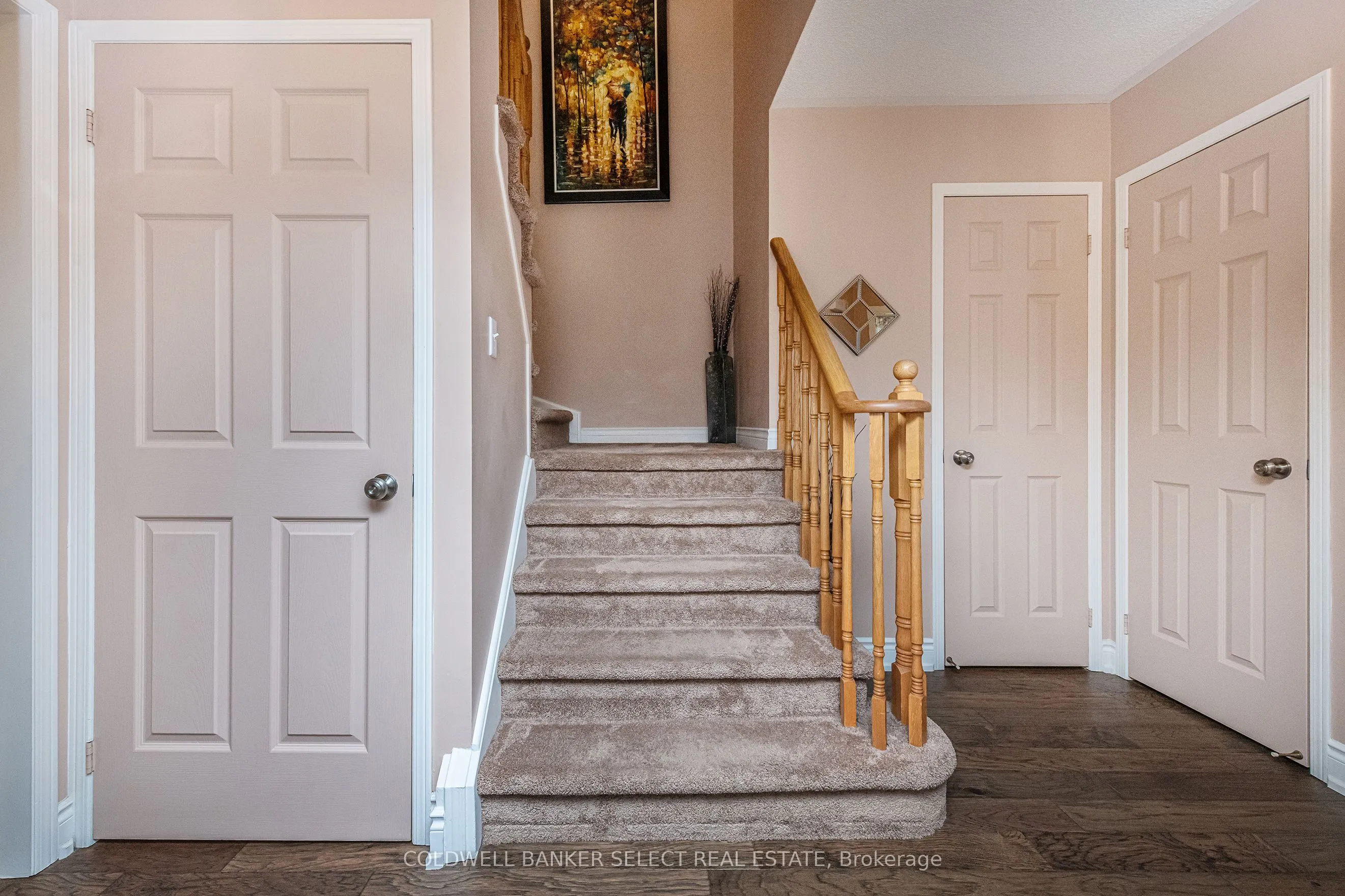 17 Saddletree Trail