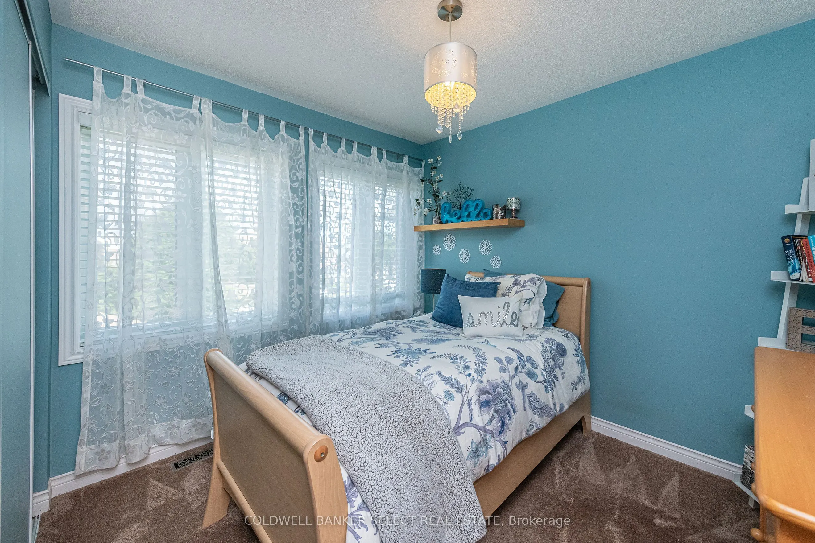 17 Saddletree Trail
