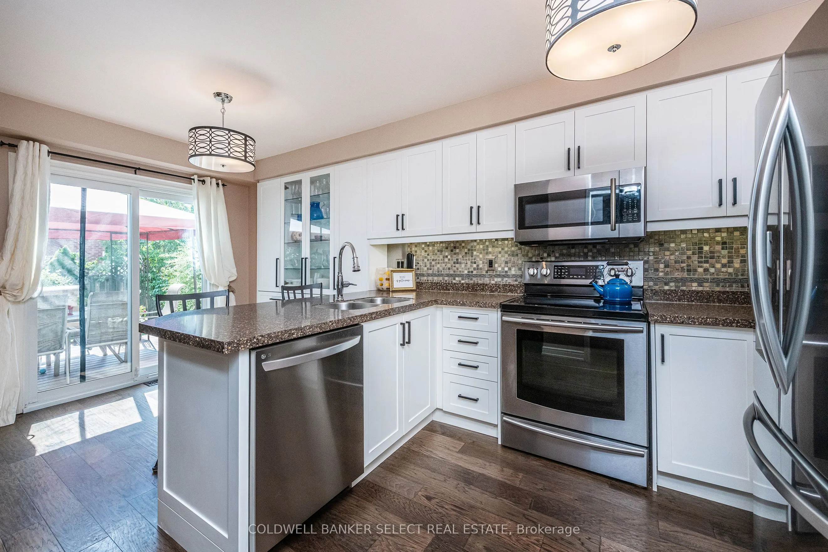 17 Saddletree Trail