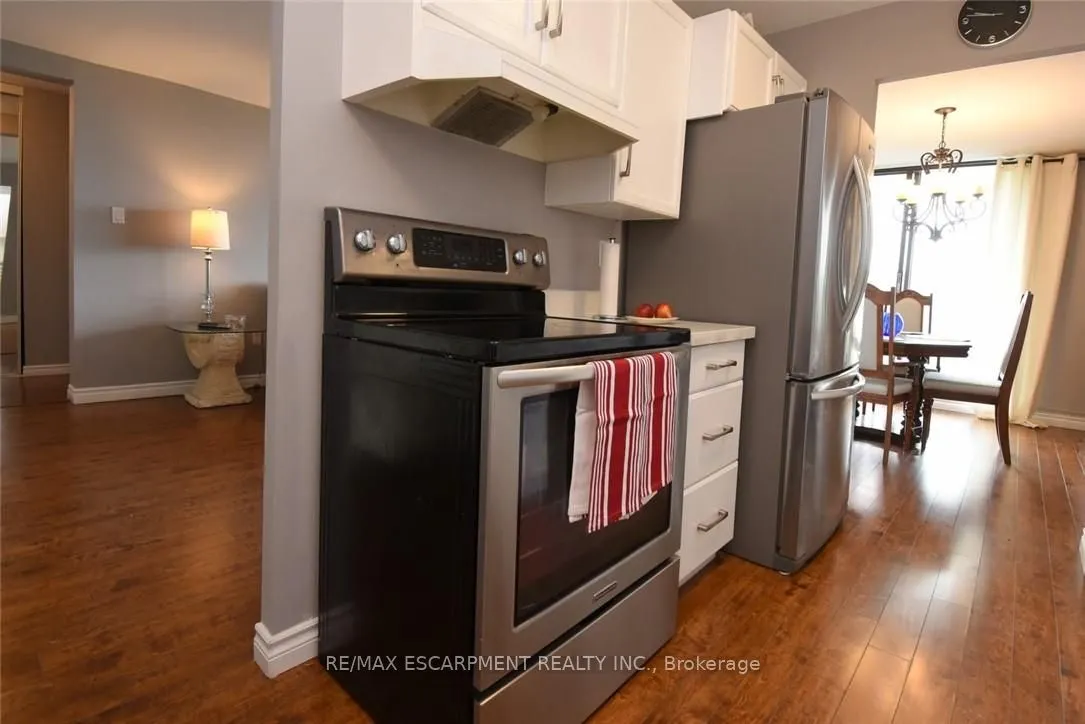2055 UPPER MIDDLE Road, #1610