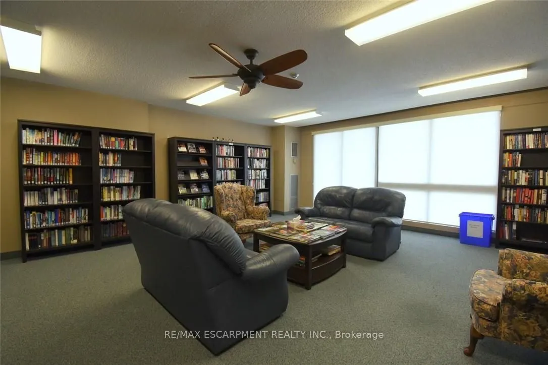 2055 UPPER MIDDLE Road, #1610