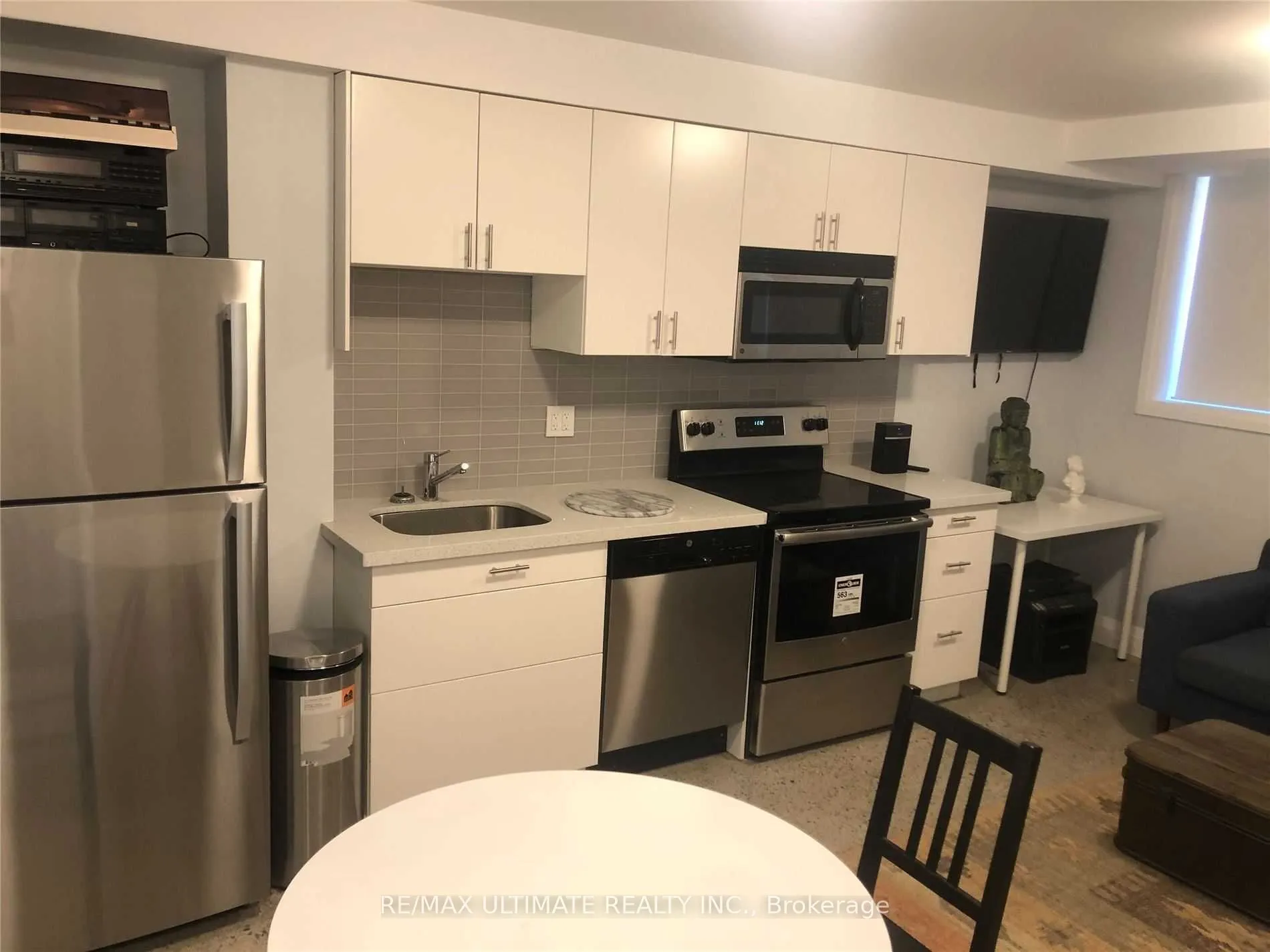 230 South Kingsway, #10