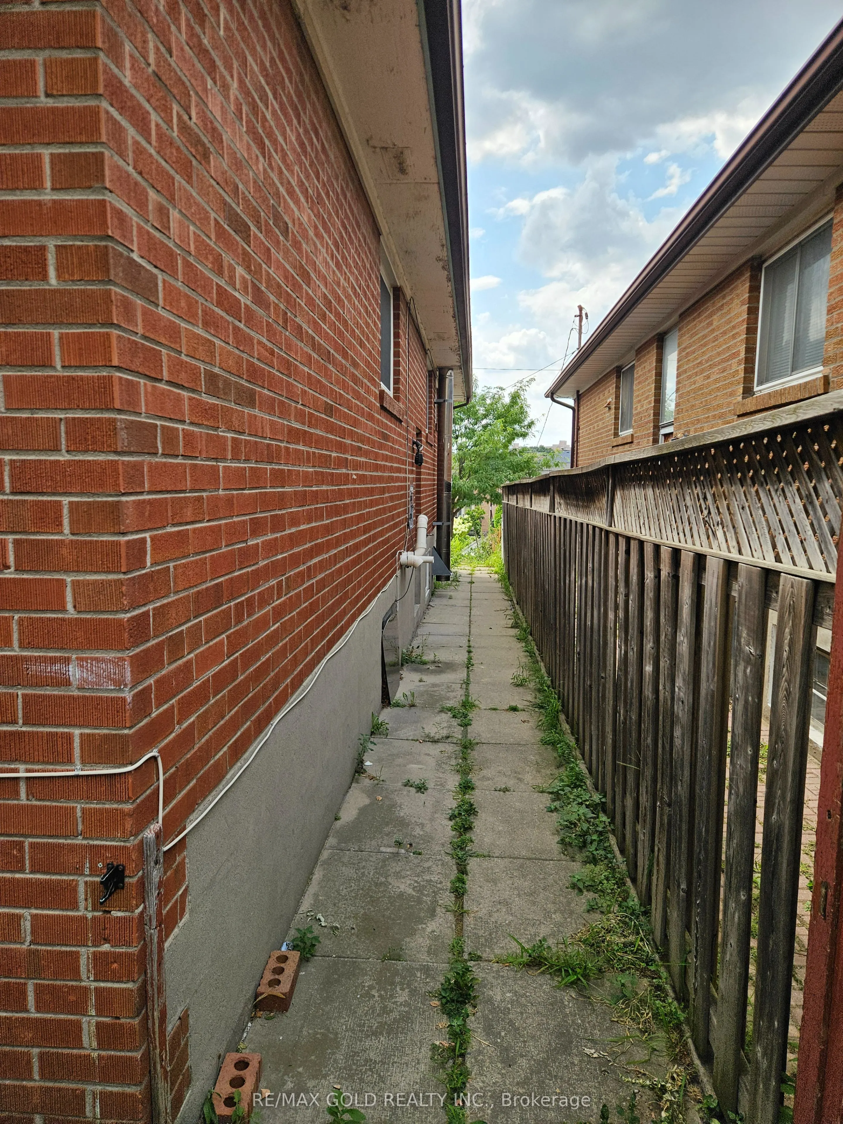 18 Primula Crescent E