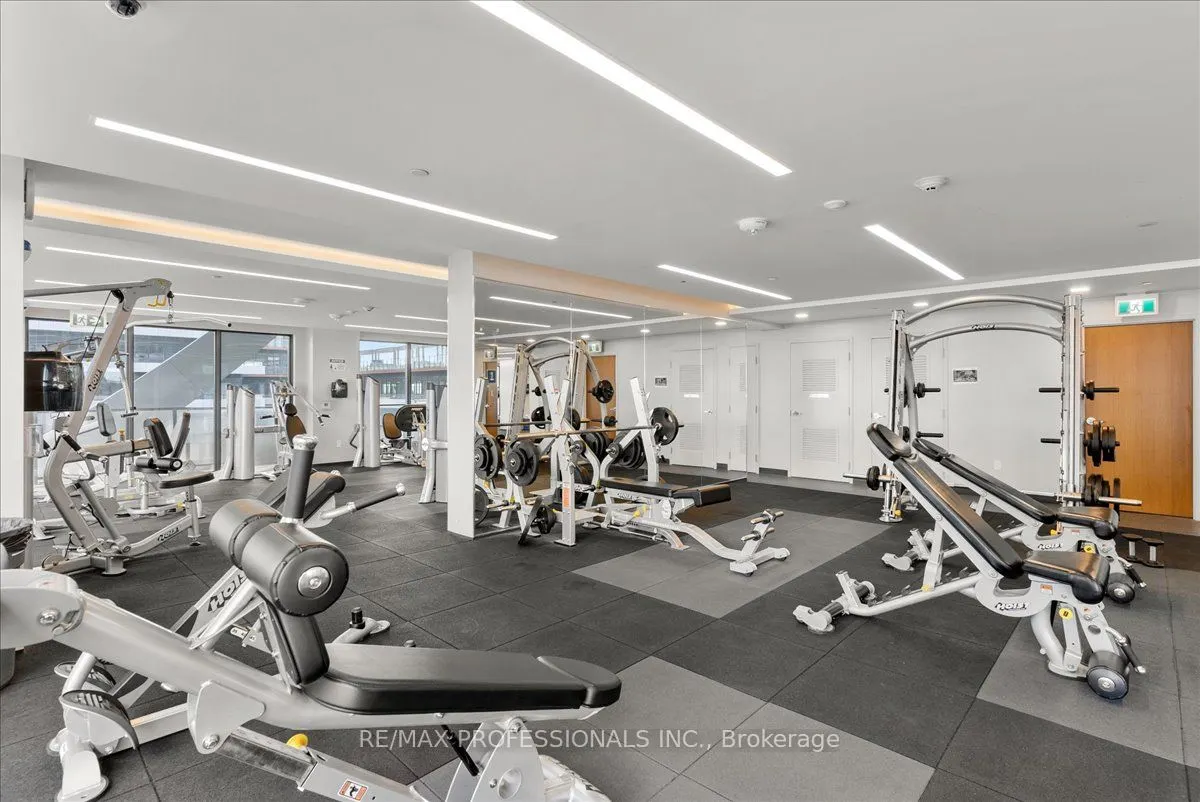 20 Shore Breeze Drive, #1406