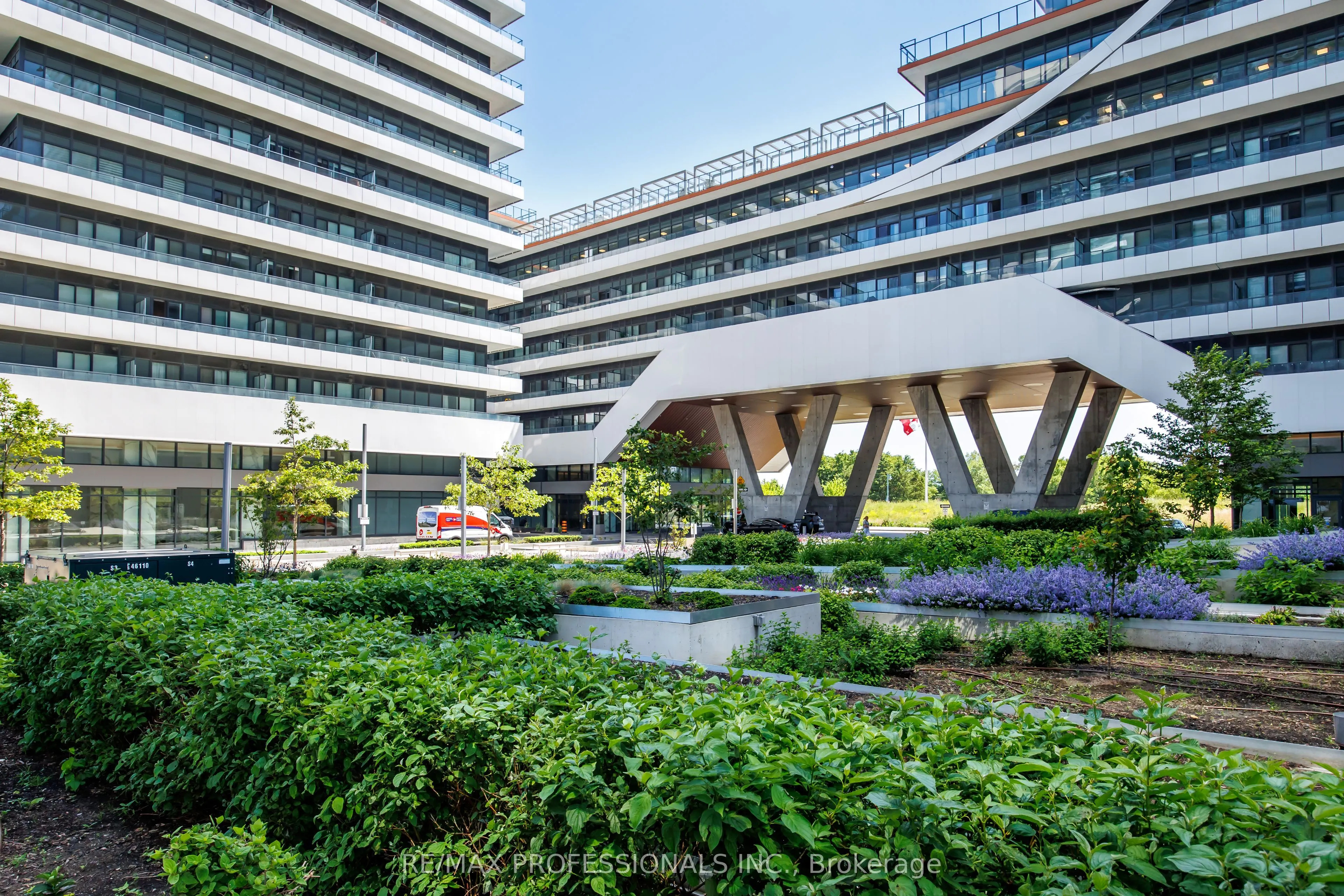 20 Shore Breeze Drive, #1406