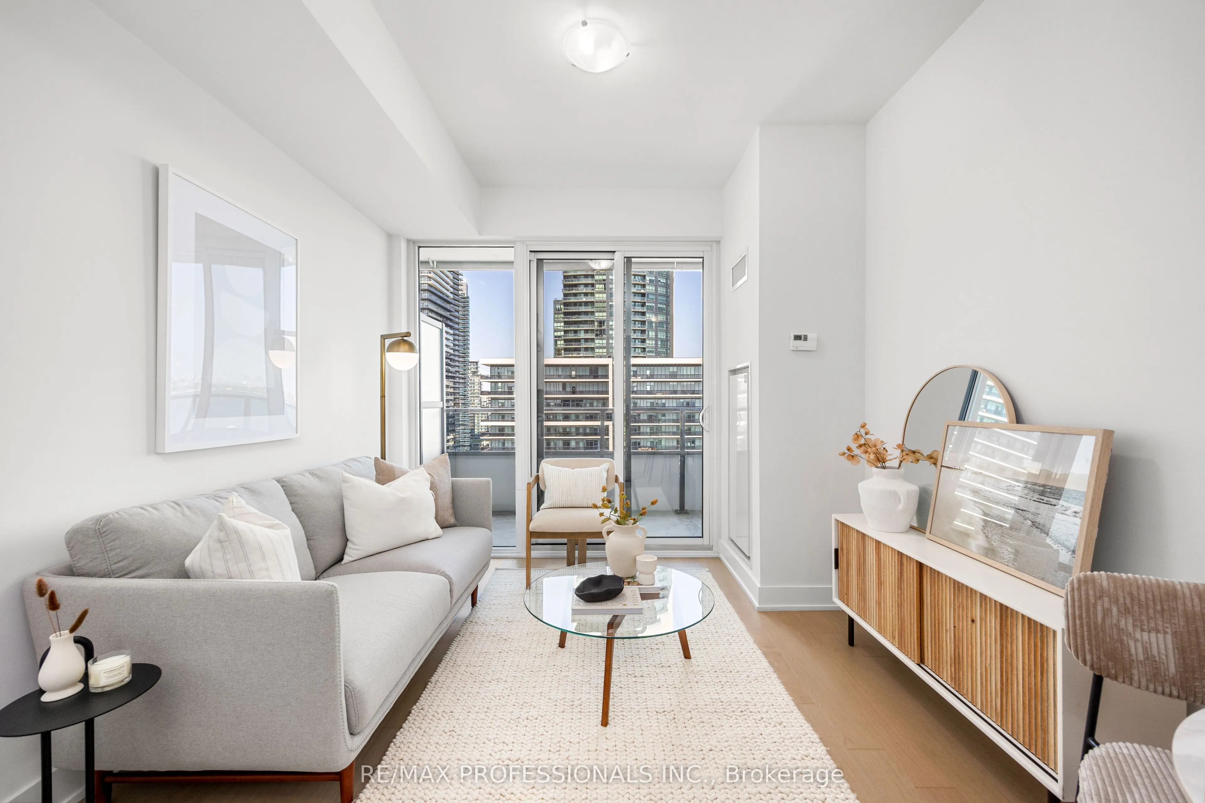 20 Shore Breeze Drive, #1406