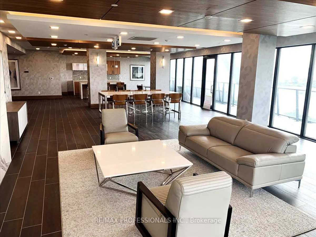 20 Shore Breeze Drive, #1406
