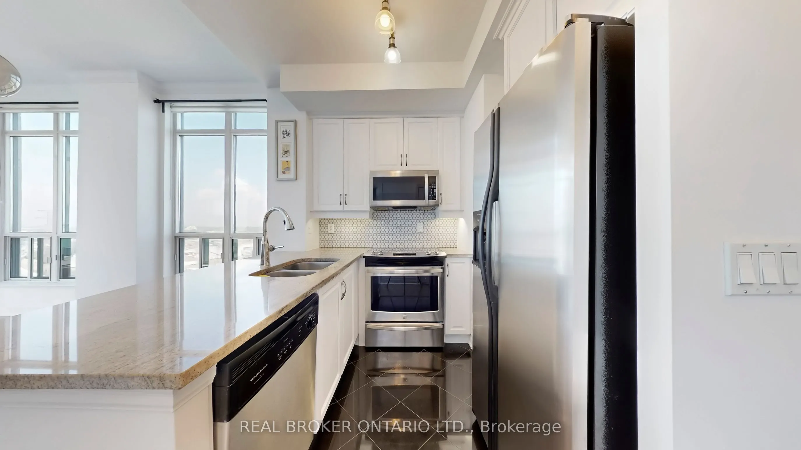 2087 Lake Shore Boulevard W, #PH7