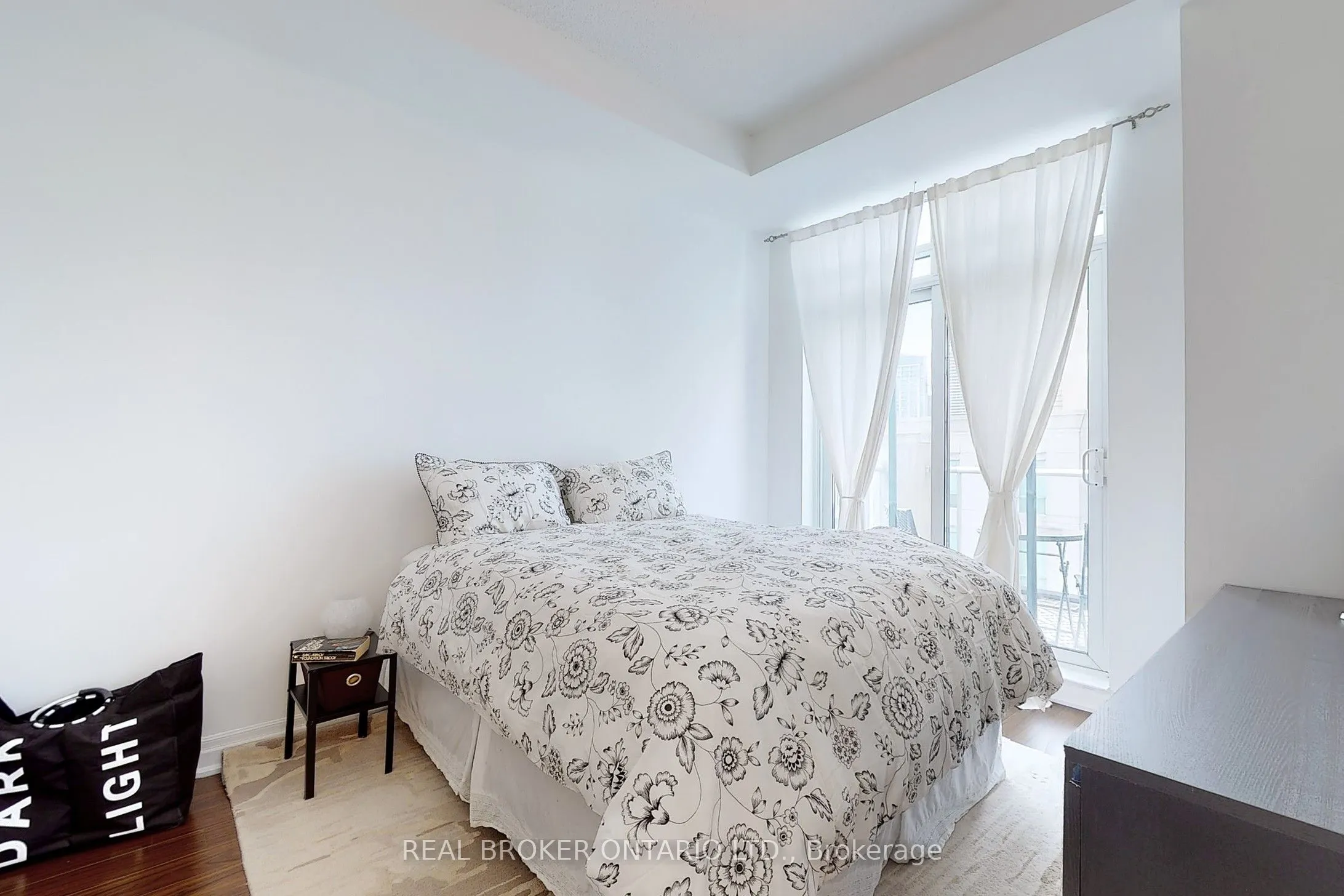 2087 Lake Shore Boulevard W, #PH7