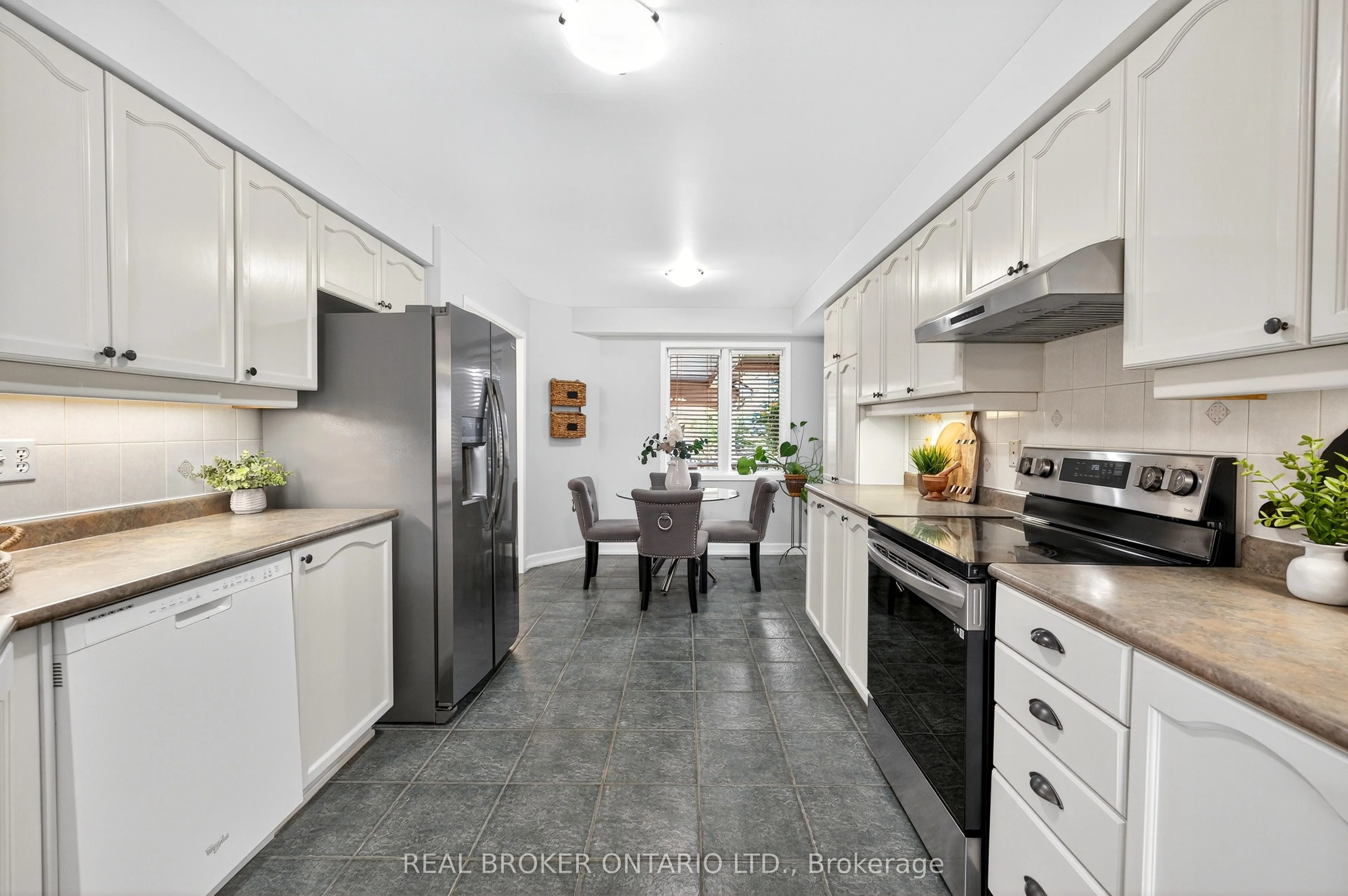 2843 Galleon Crescent