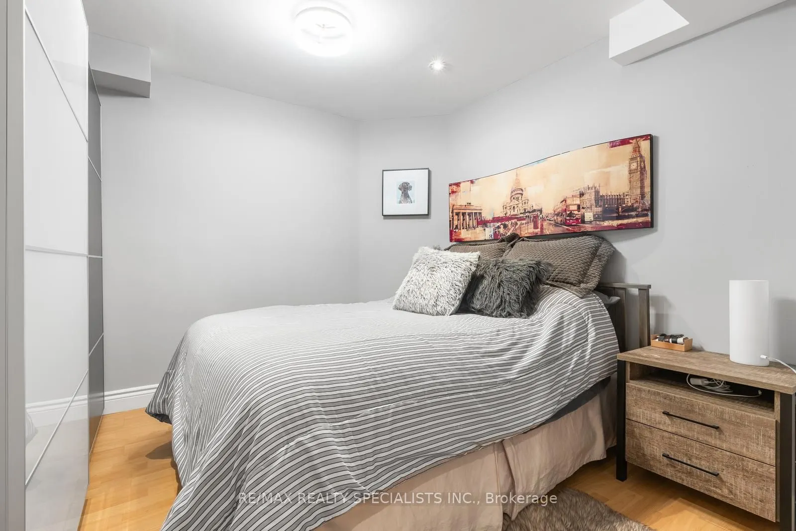 3856 Cedar Hedge Rise