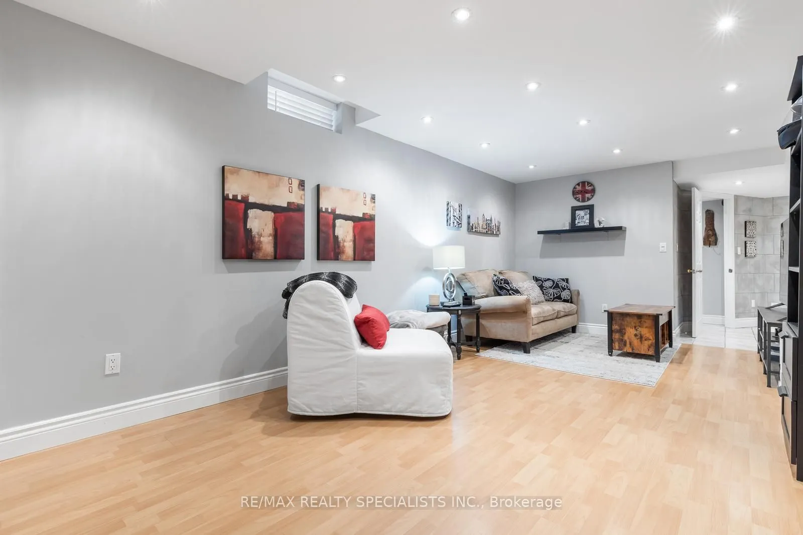 3856 Cedar Hedge Rise