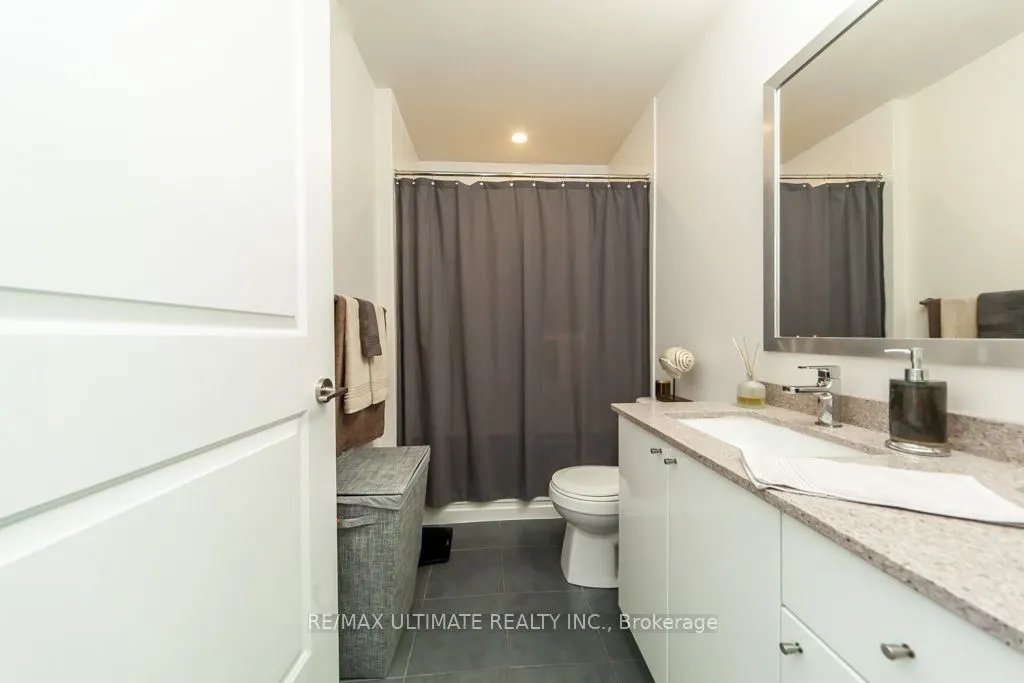 5033 Four Springs Avenue, #512