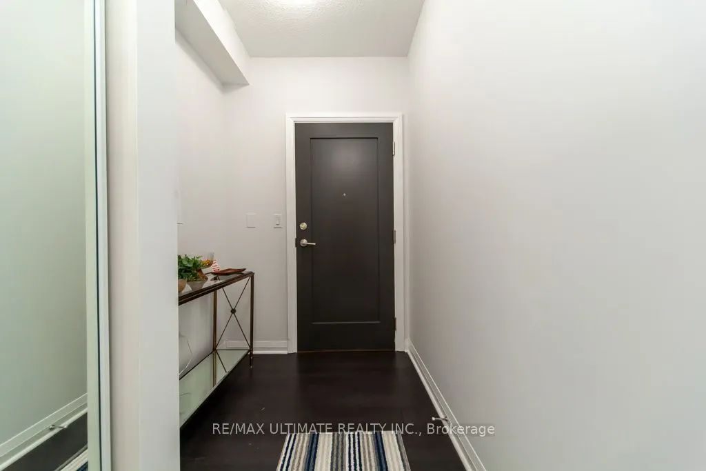 5033 Four Springs Avenue, #512