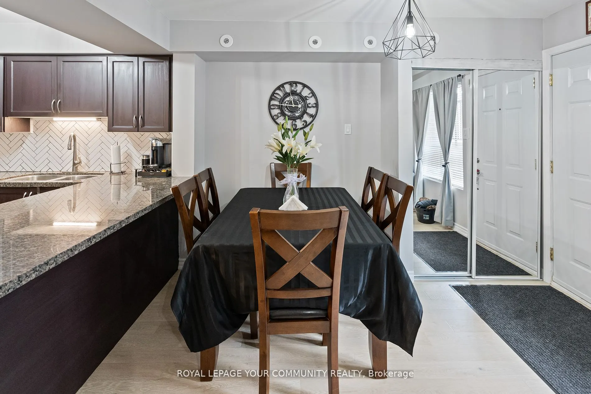 55 George Appleton Way, #1035