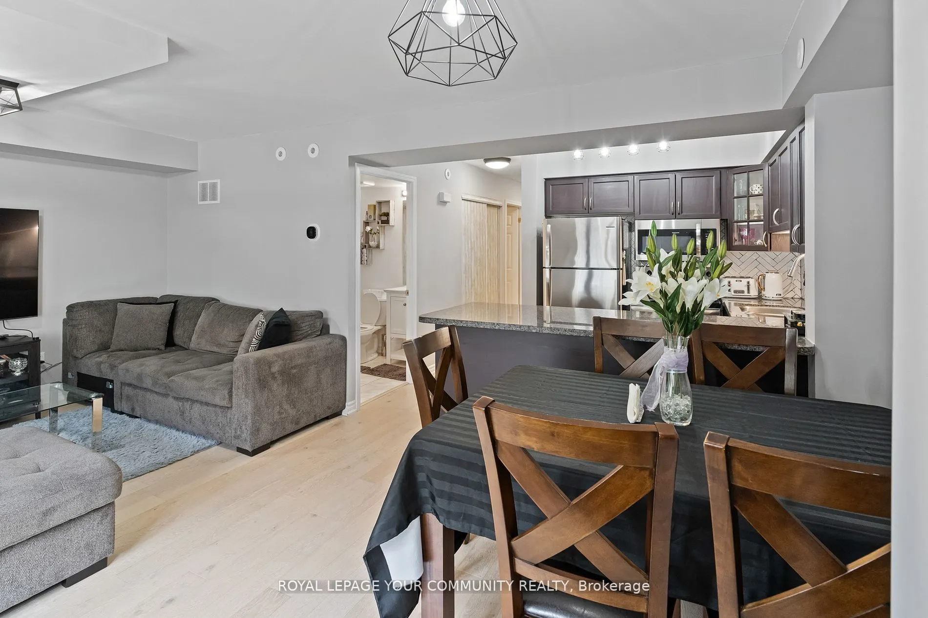 55 George Appleton Way, #1035