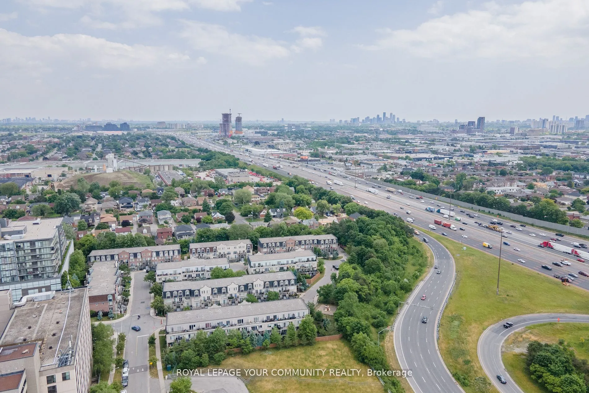 55 George Appleton Way, #1035