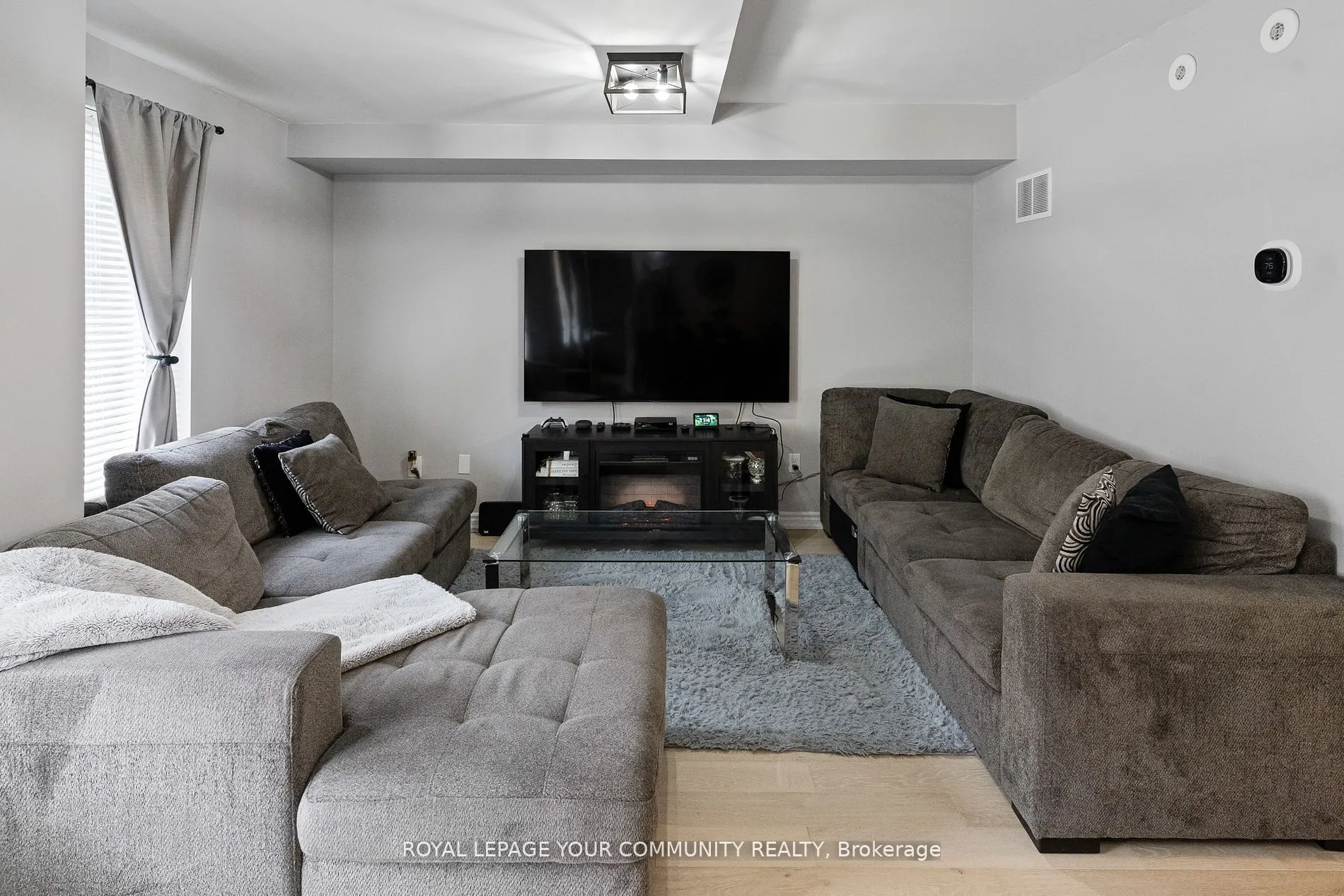55 George Appleton Way, #1035