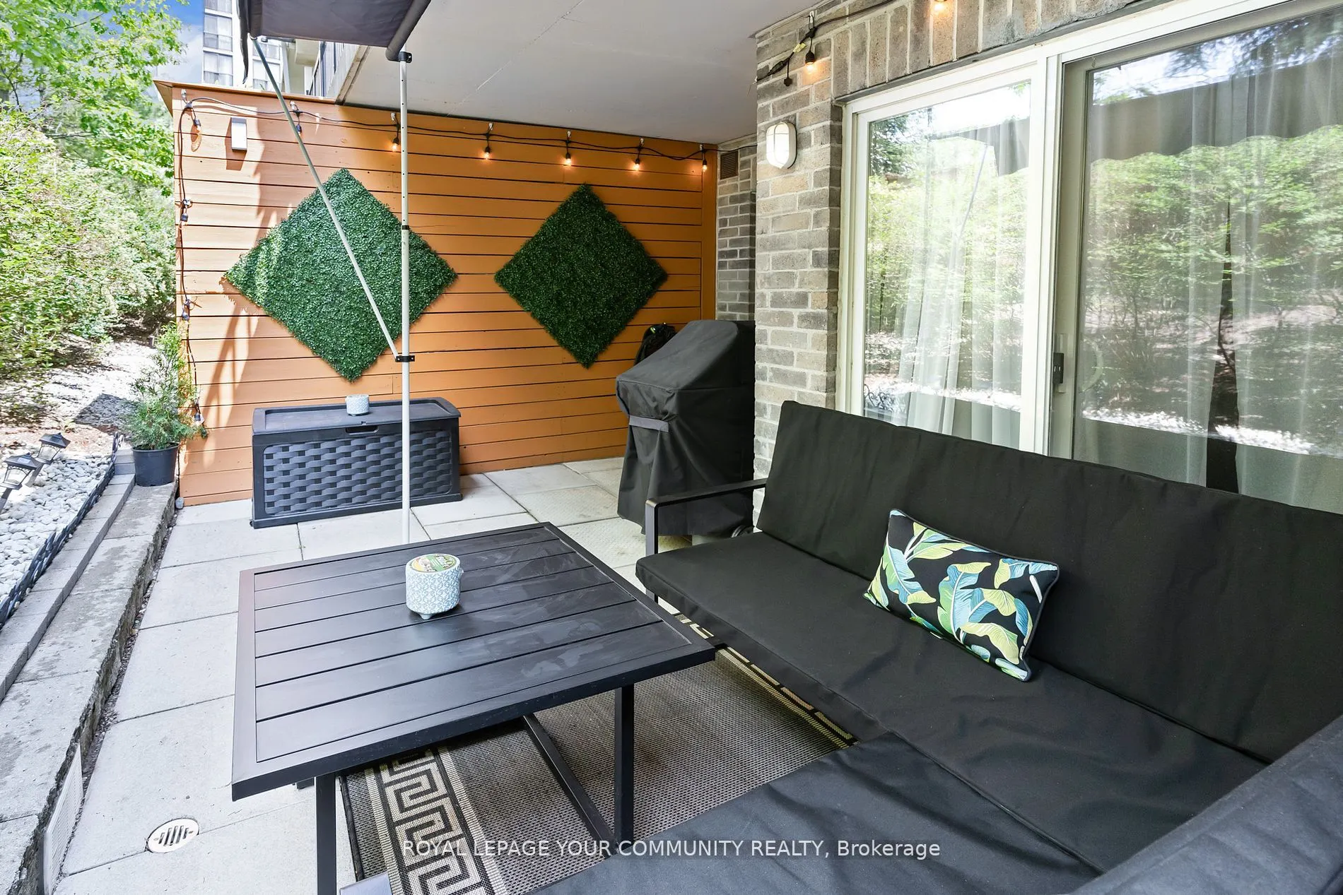 55 George Appleton Way, #1035