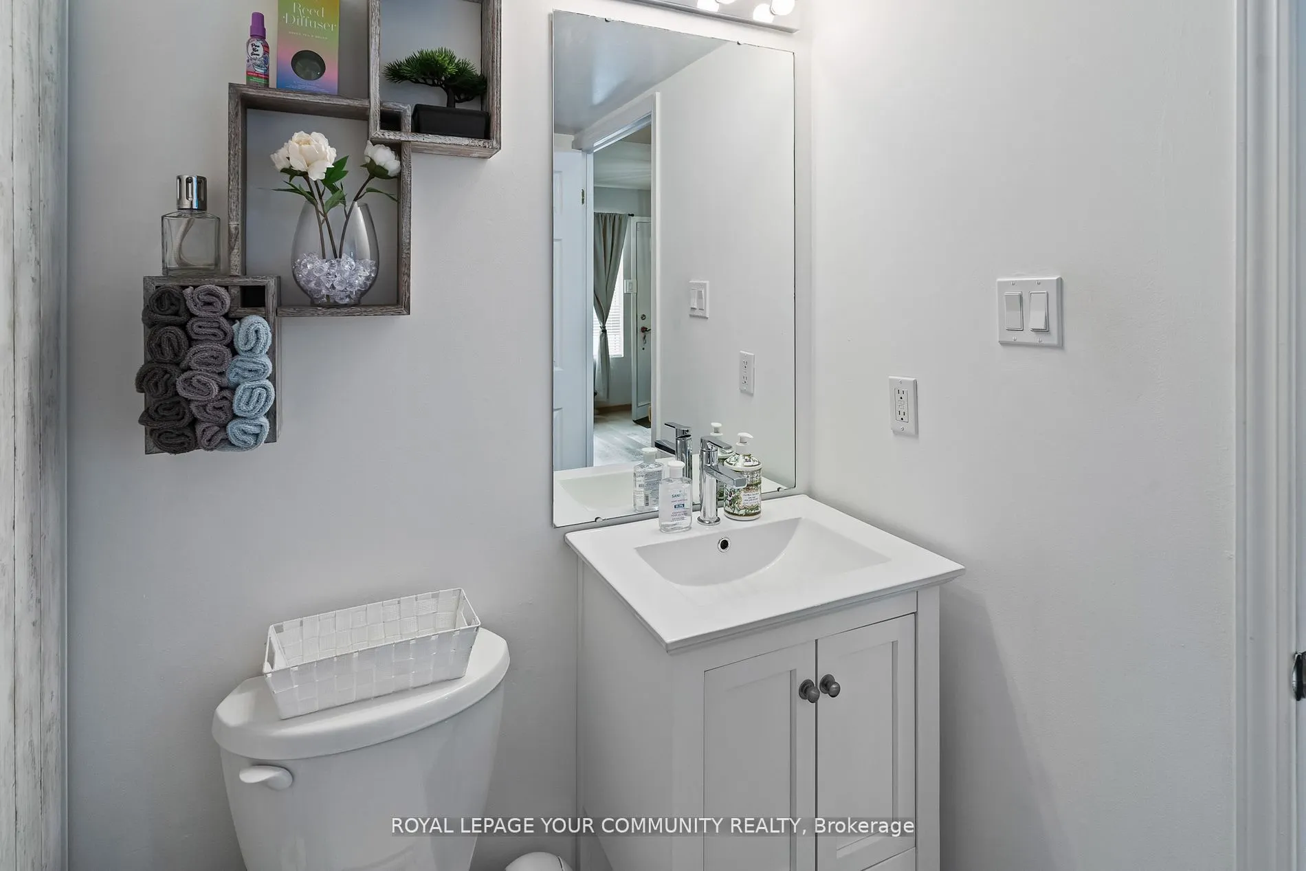 55 George Appleton Way, #1035
