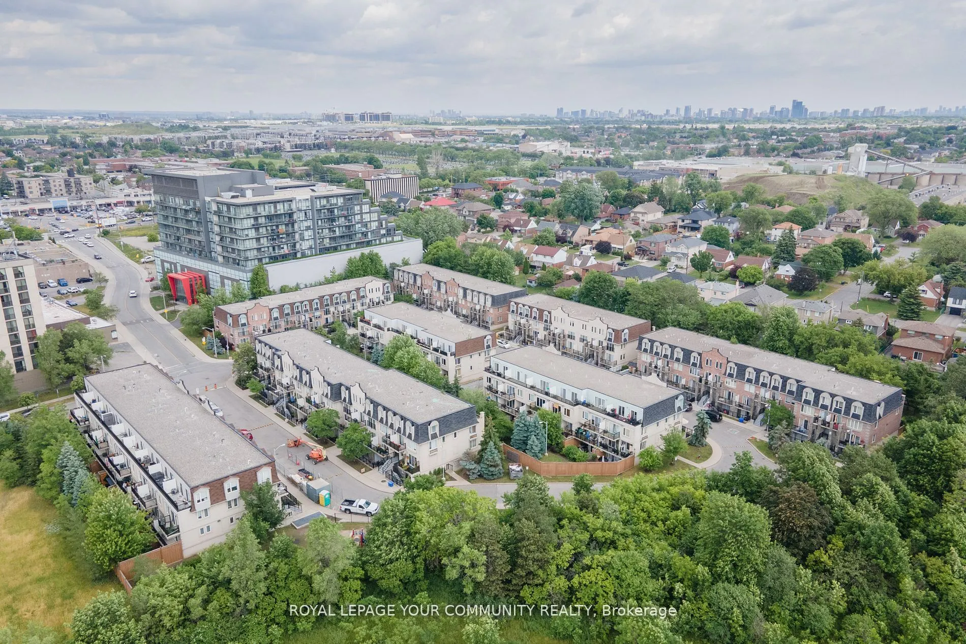 55 George Appleton Way, #1035