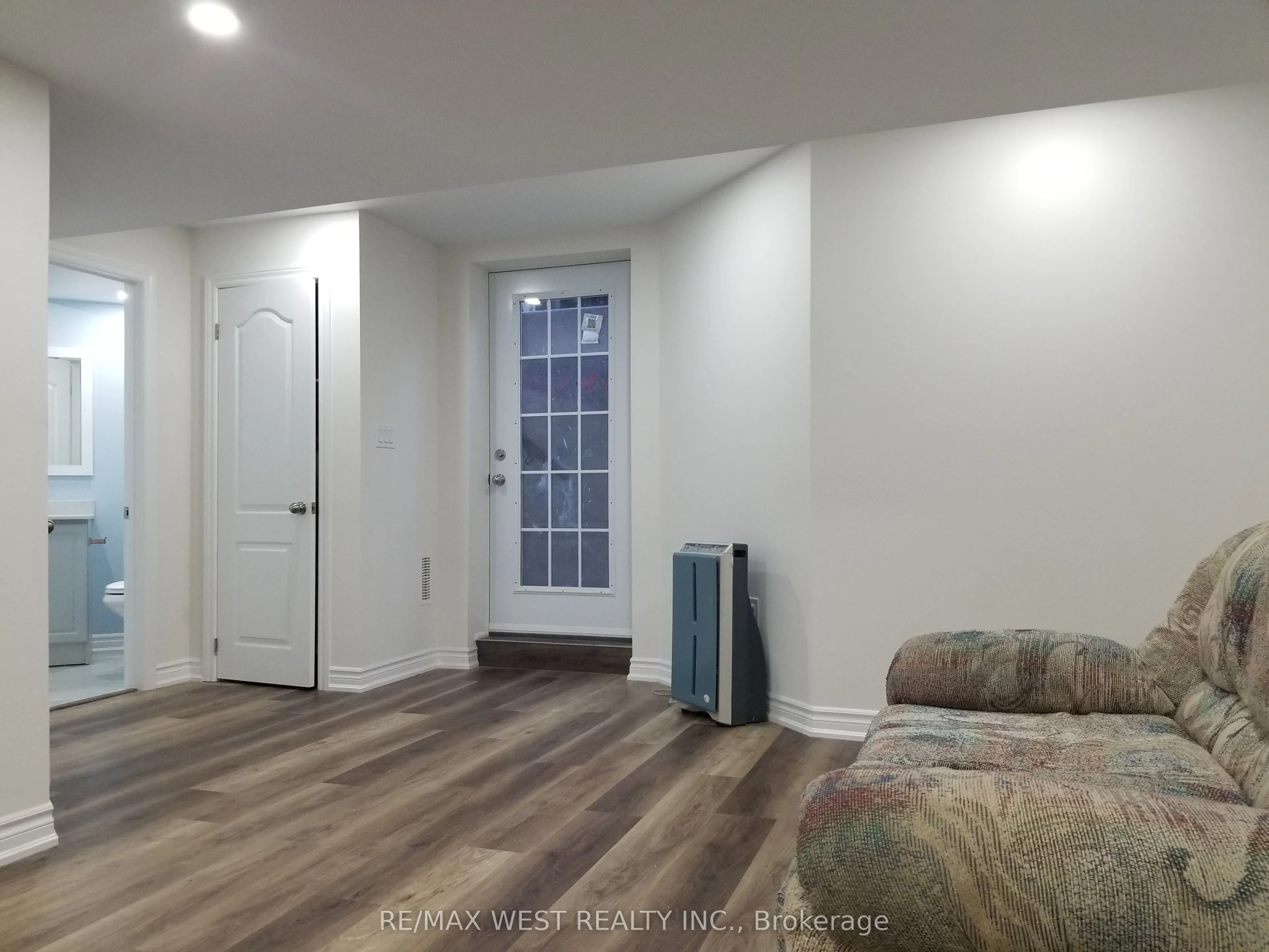 18 Leagate Street