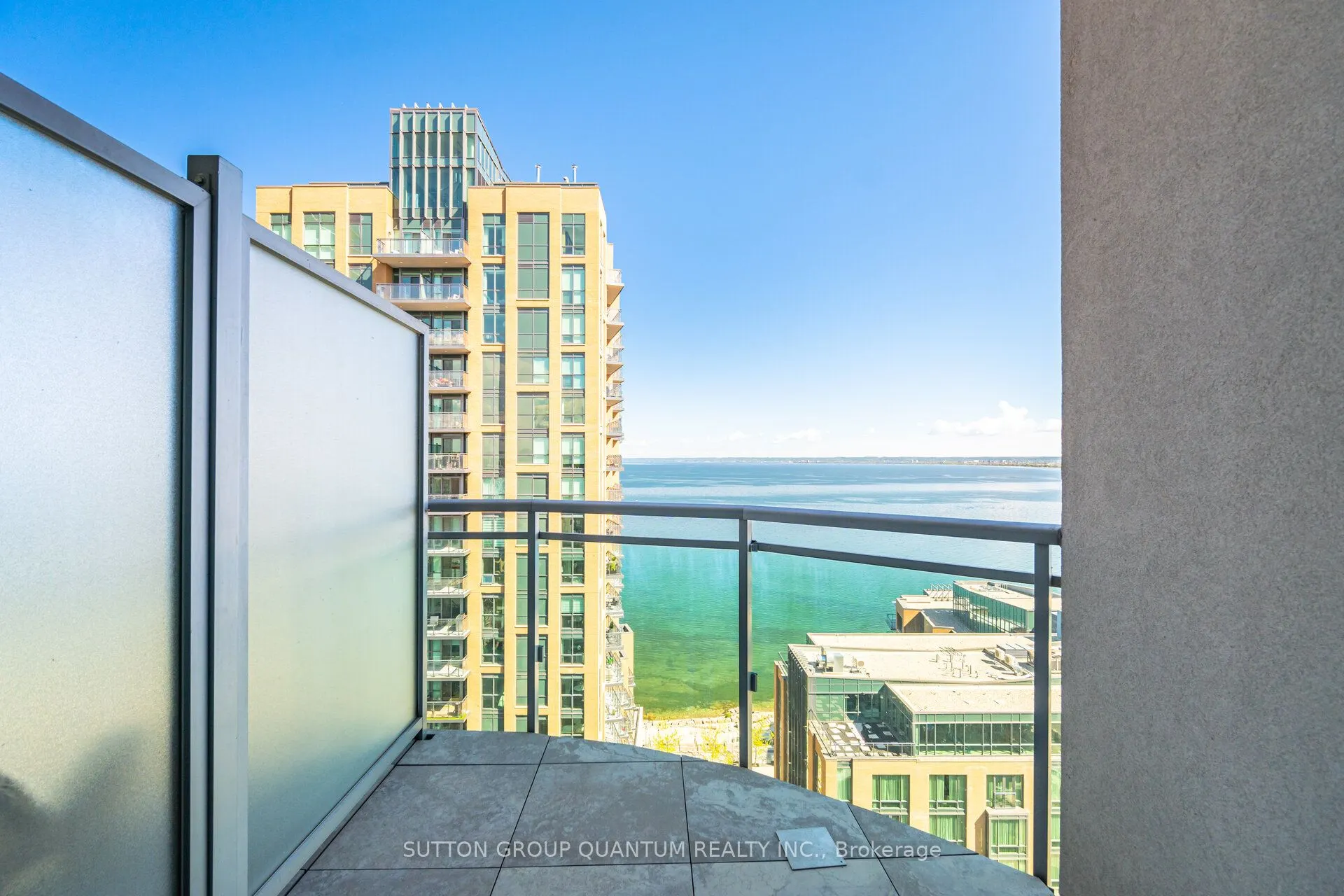 360 Pearl Street, #PH2