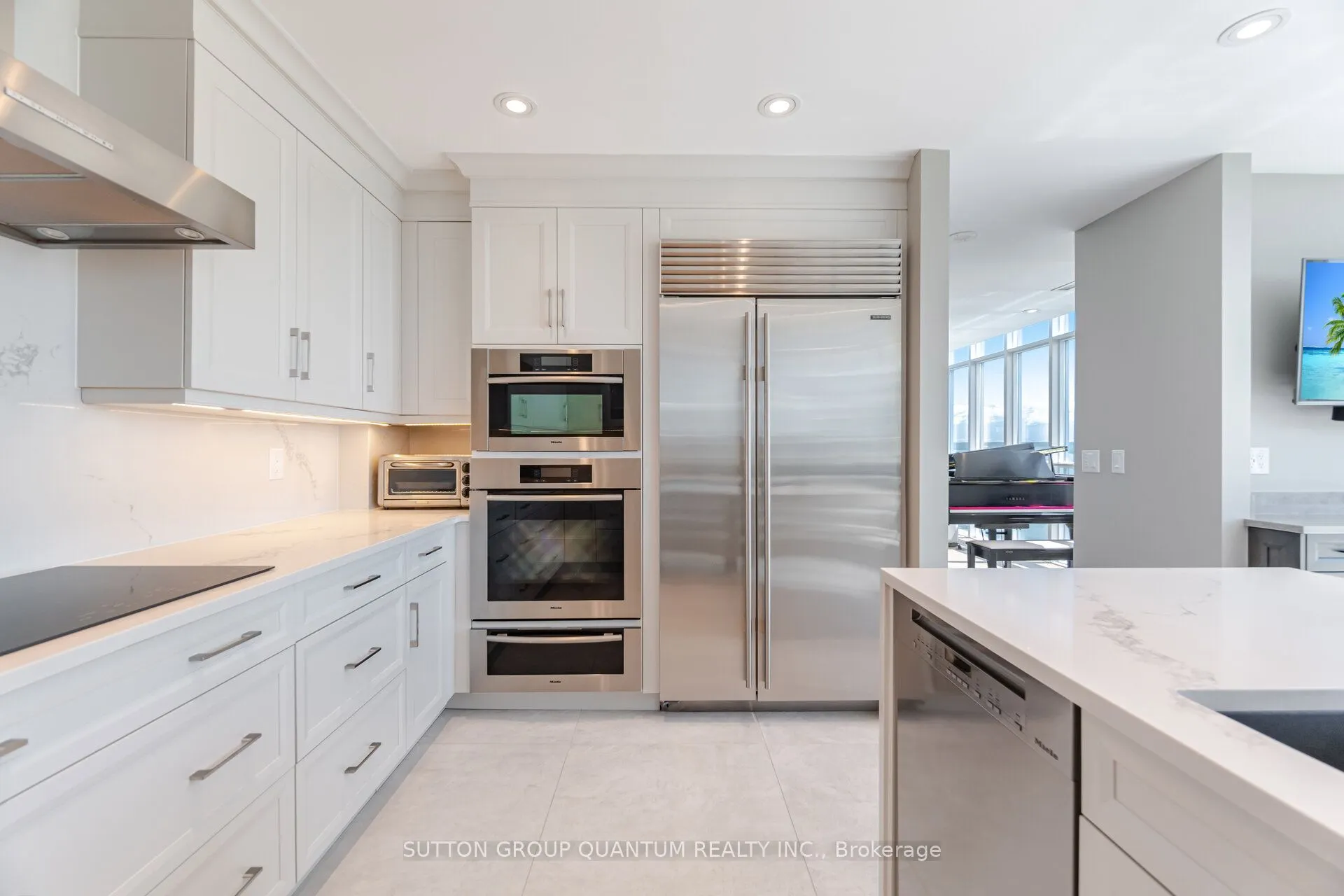 360 Pearl Street, #PH2