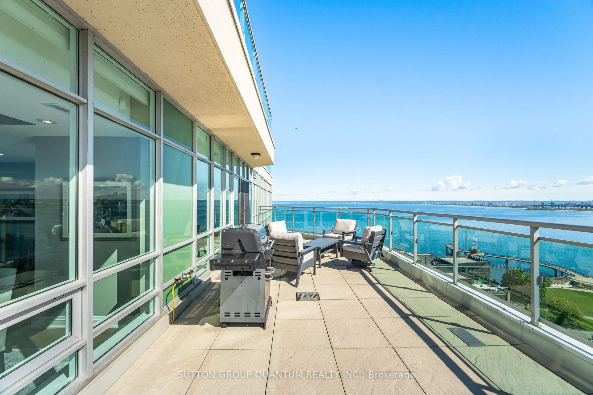 360 Pearl Street, #PH2