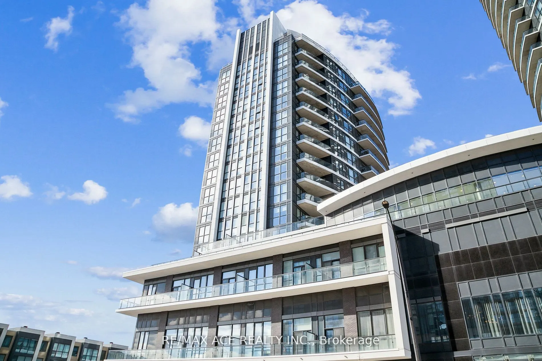 65 Watergarden Drive, #101