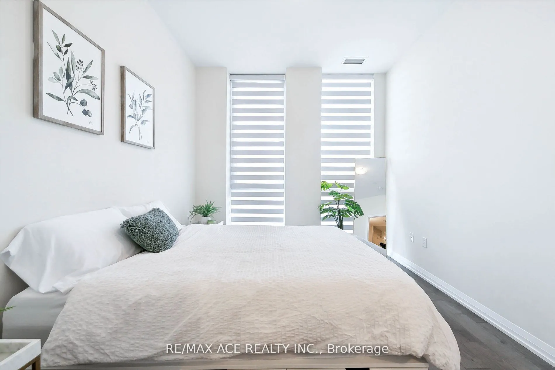 65 Watergarden Drive, #101