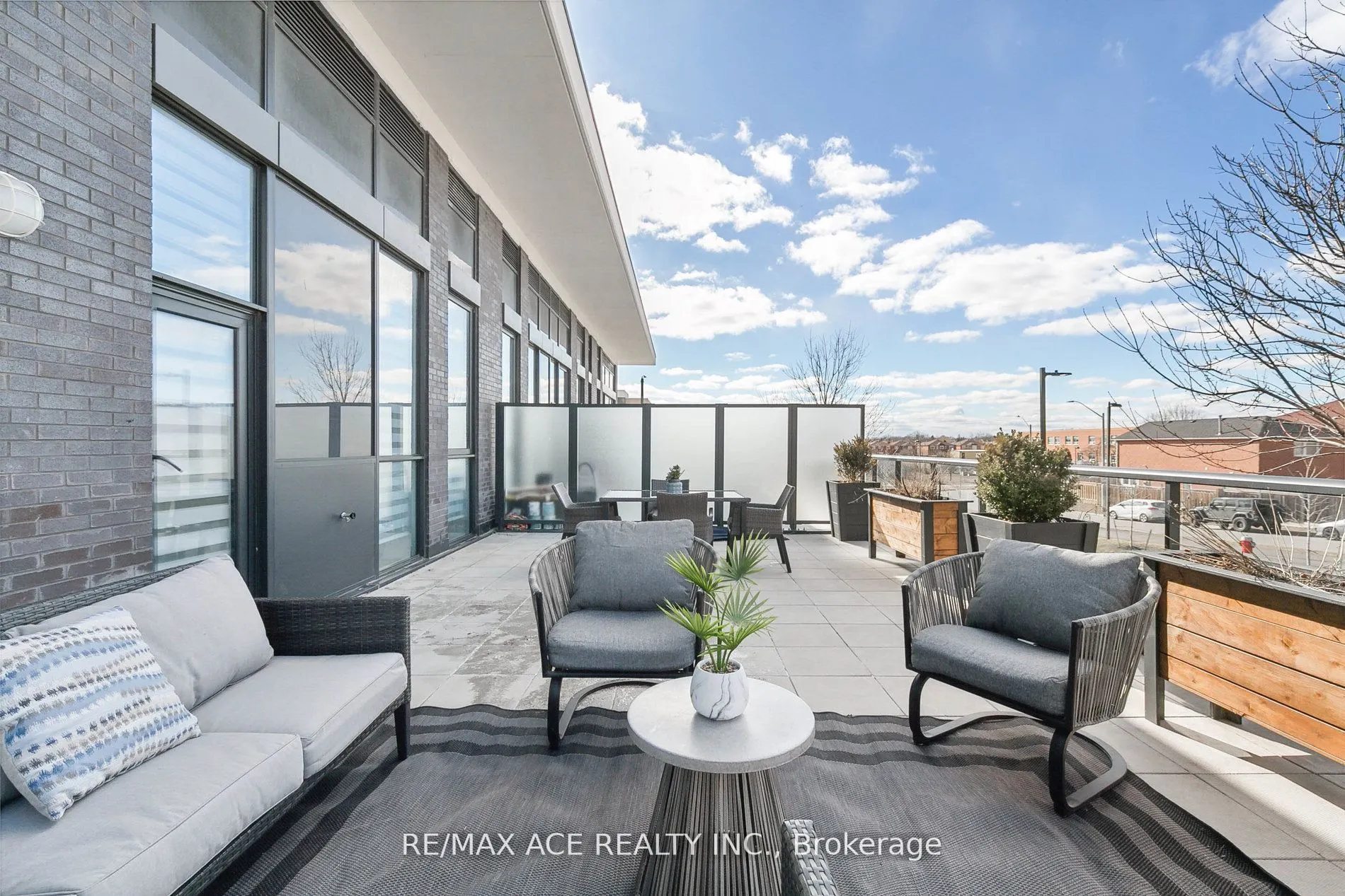 65 Watergarden Drive, #101